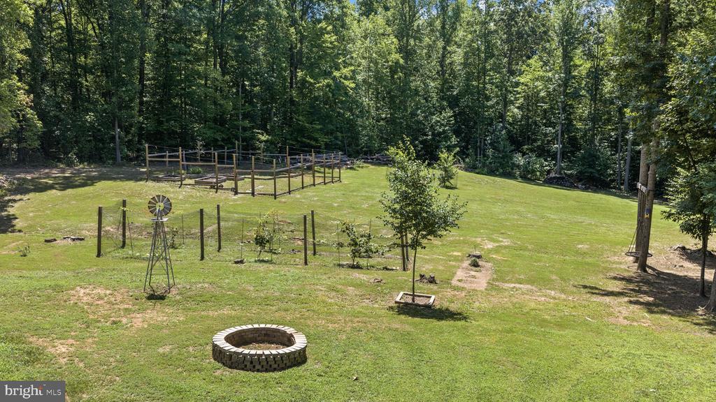 621 RIDGEMONT DR, LOUISA, Virginia 23093, 5 Bedrooms Bedrooms, ,2 BathroomsBathrooms,Residential,621 RIDGEMONT DR,VALA2010174 MLS # VALA2010174 621 RIDGEMONT DR, LOUISA, Virginia 23093, 5 Bedrooms Bedrooms, ,2 BathroomsBathrooms,Residential,621 RIDGEMONT DR,VALA2010174 MLS # VALA2010174