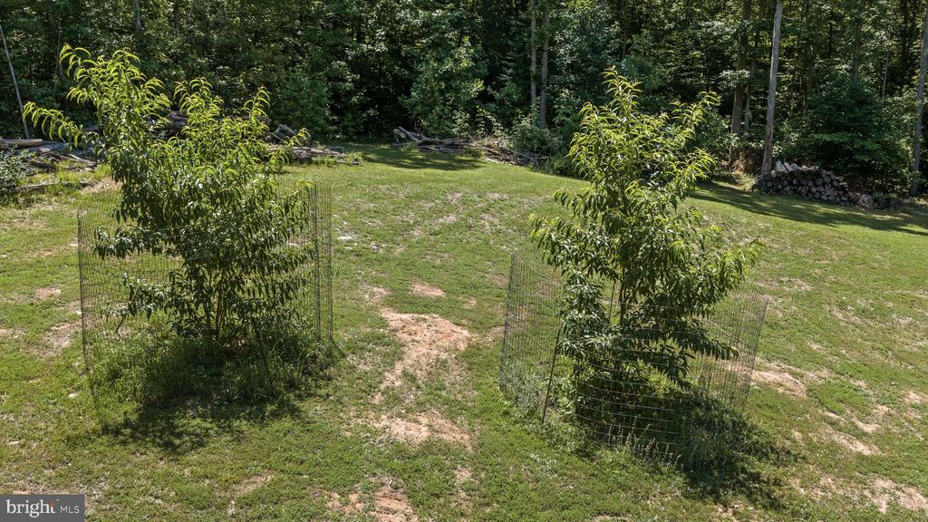 621 RIDGEMONT DR, LOUISA, Virginia 23093, 5 Bedrooms Bedrooms, ,2 BathroomsBathrooms,Residential,621 RIDGEMONT DR,VALA2010174 MLS # VALA2010174 621 RIDGEMONT DR, LOUISA, Virginia 23093, 5 Bedrooms Bedrooms, ,2 BathroomsBathrooms,Residential,621 RIDGEMONT DR,VALA2010174 MLS # VALA2010174