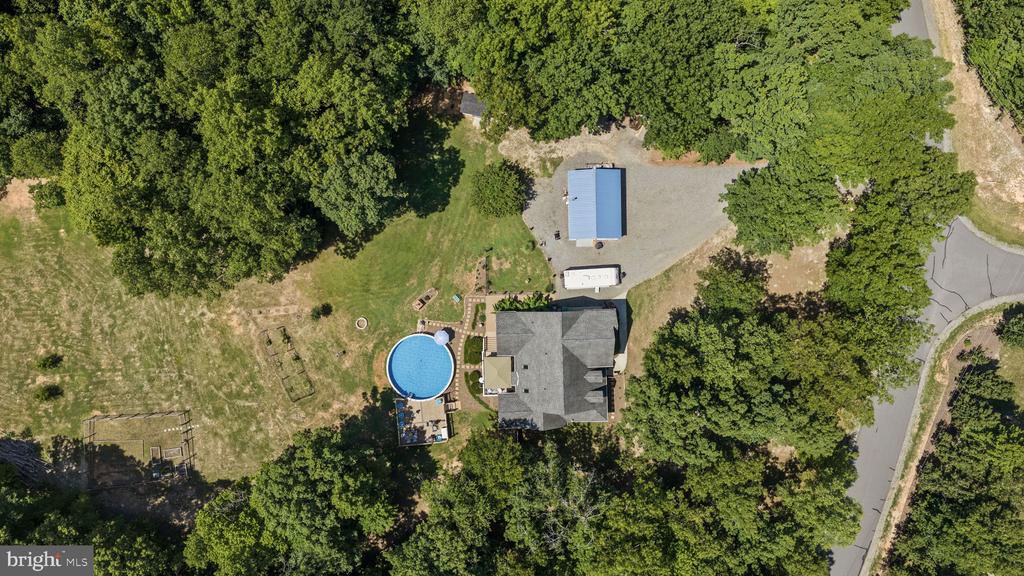 621 RIDGEMONT DR, LOUISA, Virginia 23093, 5 Bedrooms Bedrooms, ,2 BathroomsBathrooms,Residential,621 RIDGEMONT DR,VALA2010174 MLS # VALA2010174 621 RIDGEMONT DR, LOUISA, Virginia 23093, 5 Bedrooms Bedrooms, ,2 BathroomsBathrooms,Residential,621 RIDGEMONT DR,VALA2010174 MLS # VALA2010174