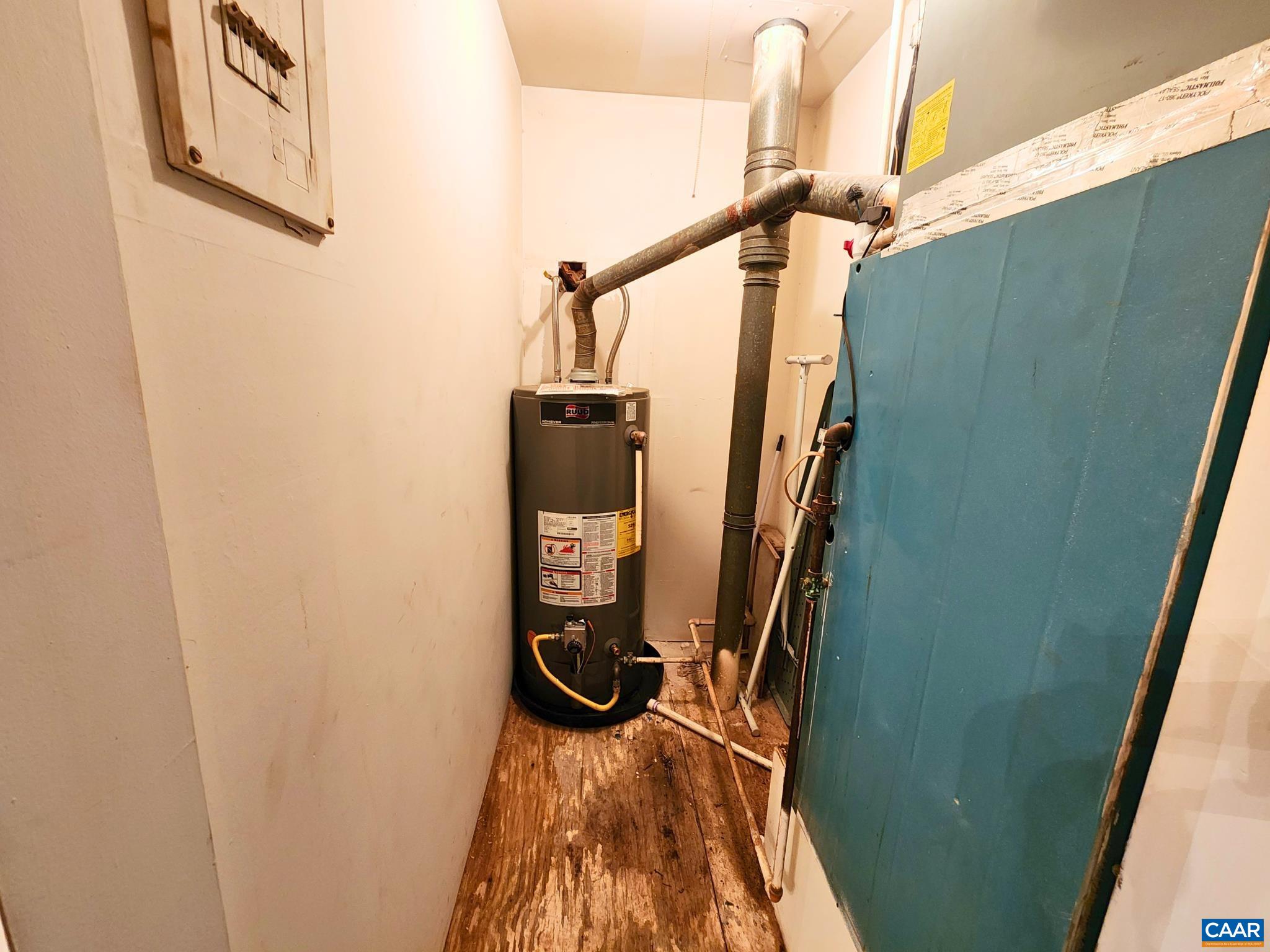 2517 HYDRAULIC RD, CHARLOTTESVILLE, Virginia 22901, 2 Bedrooms Bedrooms, ,1 BathroomBathrooms,Residential,2517 HYDRAULIC RD,679004 MLS # 679004 2517 HYDRAULIC RD, CHARLOTTESVILLE, Virginia 22901, 2 Bedrooms Bedrooms, ,1 BathroomBathrooms,Residential,2517 HYDRAULIC RD,679004 MLS # 679004