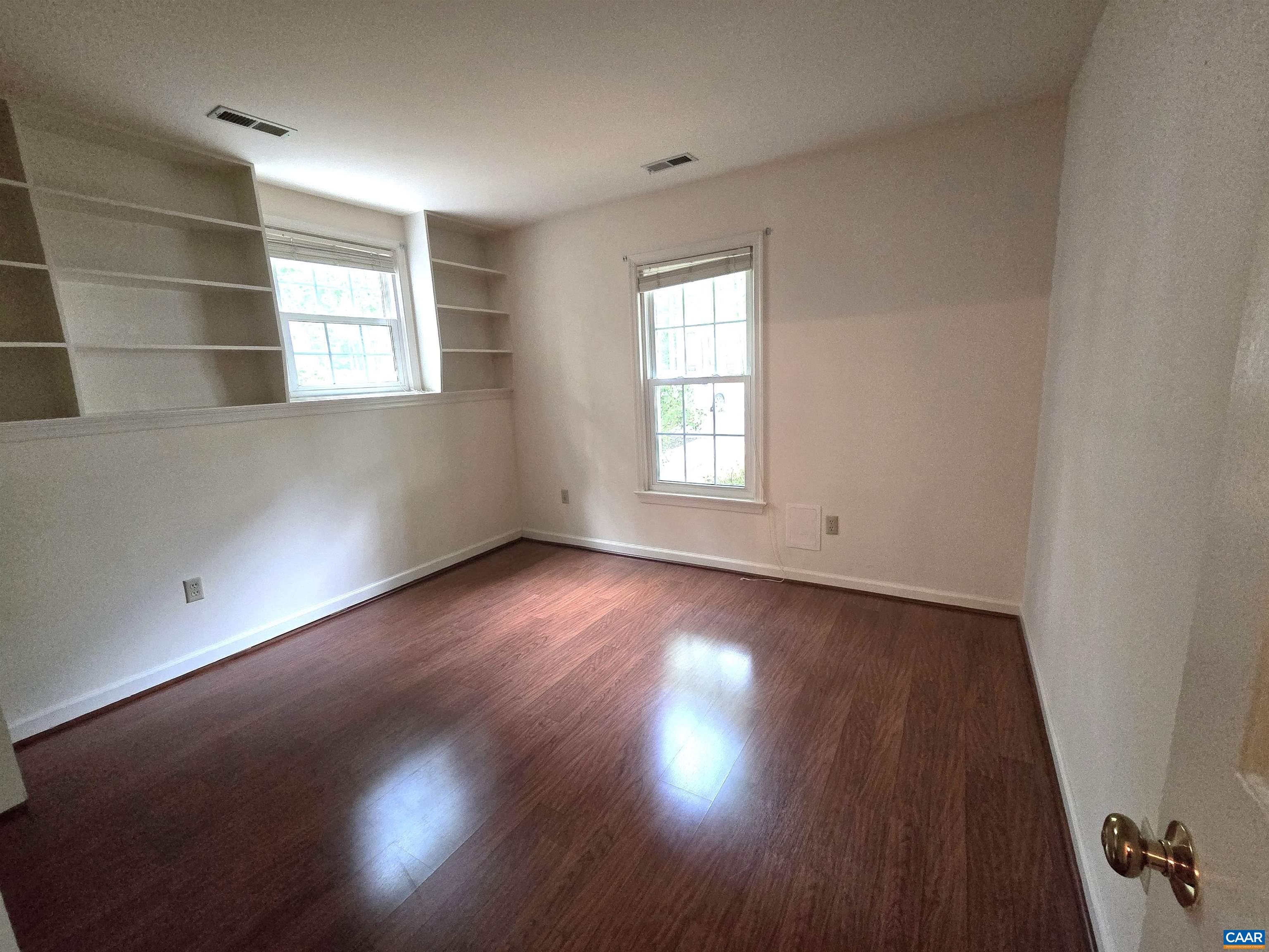 317 WESTFIELD RD, CHARLOTTESVILLE, Virginia 22901, 3 Bedrooms Bedrooms, ,2 BathroomsBathrooms,Residential,317 WESTFIELD RD,679026 MLS # 679026