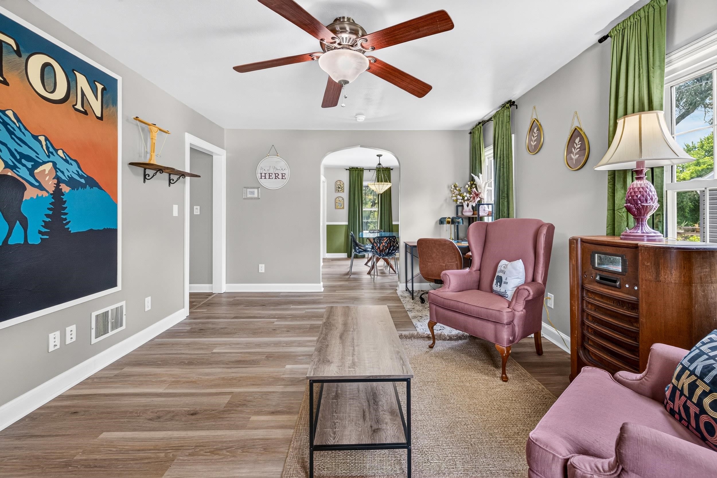 406 E ROCKINGHAM ST, ELKTON, Virginia 22827, 4 Bedrooms Bedrooms, ,2 BathroomsBathrooms,Residential,406 E ROCKINGHAM ST,679030 MLS # 679030 406 E ROCKINGHAM ST, ELKTON, Virginia 22827, 4 Bedrooms Bedrooms, ,2 BathroomsBathrooms,Residential,406 E ROCKINGHAM ST,679030 MLS # 679030