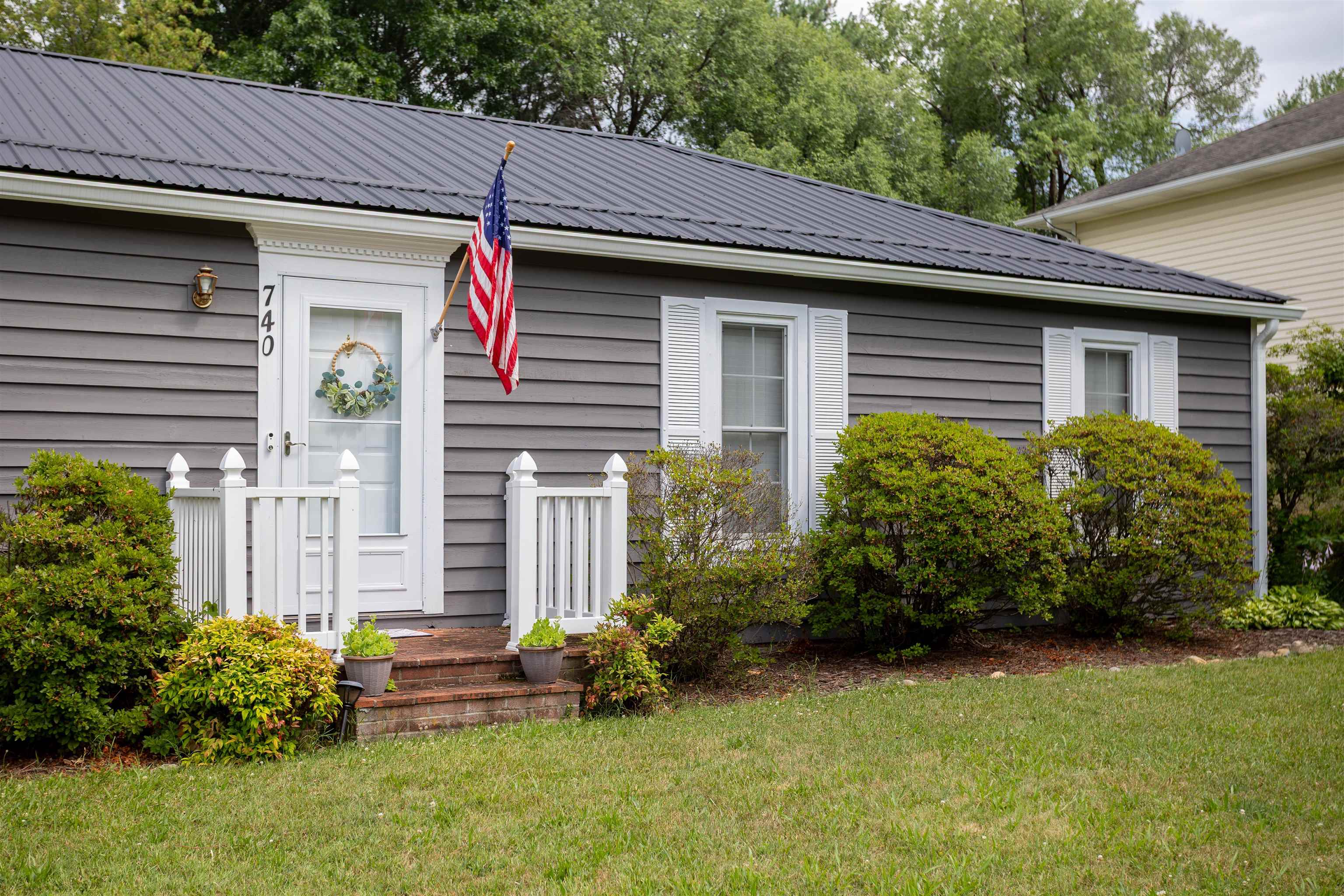 740 OLD GREENVILLE RD, STAUNTON, Virginia 24401, 3 Bedrooms Bedrooms, ,2 BathroomsBathrooms,Residential,740 OLD GREENVILLE RD,679044 MLS # 679044 740 OLD GREENVILLE RD, STAUNTON, Virginia 24401, 3 Bedrooms Bedrooms, ,2 BathroomsBathrooms,Residential,740 OLD GREENVILLE RD,679044 MLS # 679044