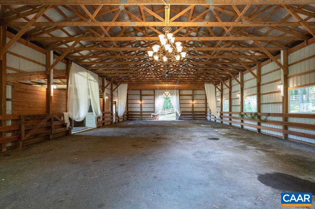 2646 FRAYS MILL RD, CHARLOTTESVILLE, Virginia 22968, 3 Bedrooms Bedrooms, ,3 BathroomsBathrooms,Residential,Spring Hill Farm,2646 FRAYS MILL RD,678946 MLS # 678946