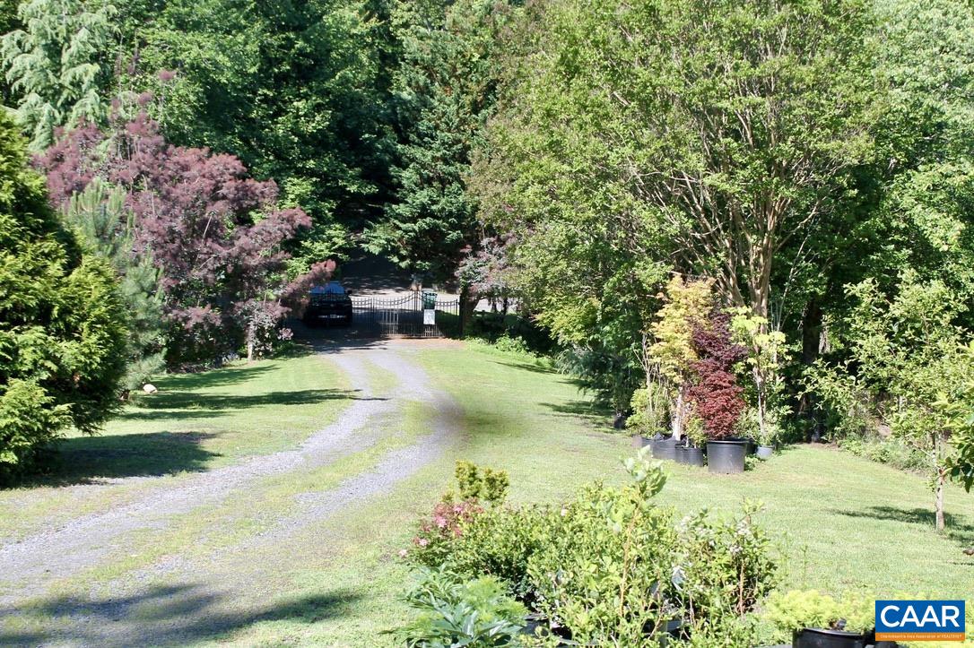 2646 FRAYS MILL RD, CHARLOTTESVILLE, Virginia 22968, 3 Bedrooms Bedrooms, ,3 BathroomsBathrooms,Residential,Spring Hill Farm,2646 FRAYS MILL RD,678946 MLS # 678946