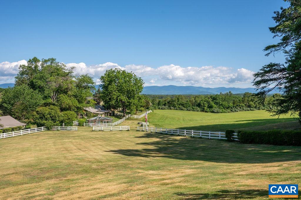 2646 FRAYS MILL RD, CHARLOTTESVILLE, Virginia 22968, 3 Bedrooms Bedrooms, ,3 BathroomsBathrooms,Residential,Spring Hill Farm,2646 FRAYS MILL RD,678946 MLS # 678946