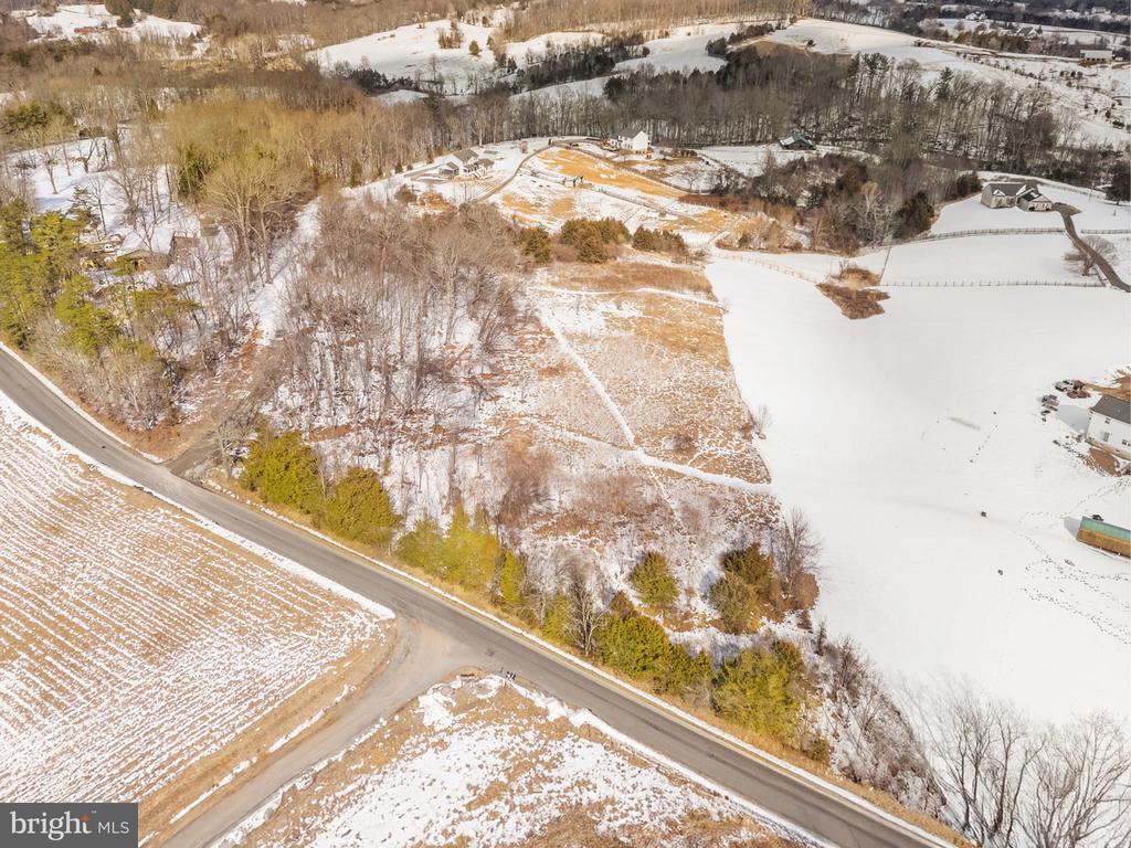 33 DOCS RD, CULPEPER, Virginia 22701, ,Land,33 DOCS RD,VACU2014256 MLS # VACU2014256