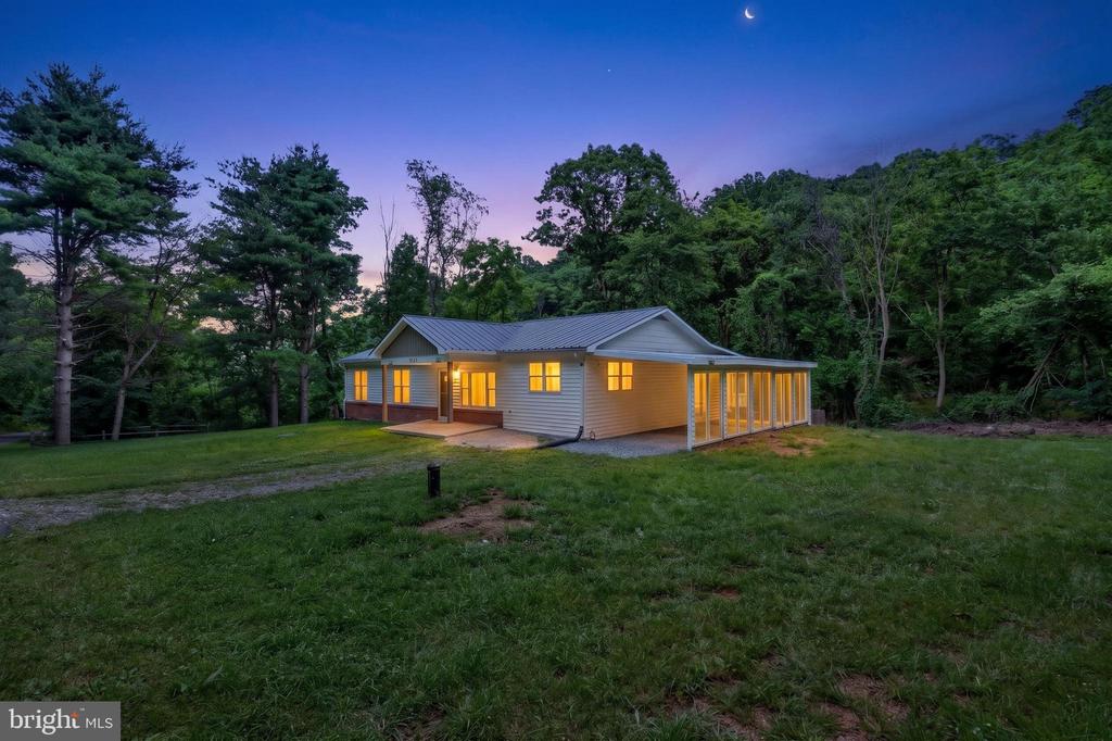 3457 LUCAS HOLLOW RD, STANLEY, Virginia 22851, 4 Bedrooms Bedrooms, ,2 BathroomsBathrooms,Residential,3457 LUCAS HOLLOW RD,VAPA2006596 MLS # VAPA2006596