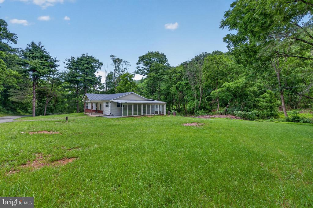 3457 LUCAS HOLLOW RD, STANLEY, Virginia 22851, 4 Bedrooms Bedrooms, ,2 BathroomsBathrooms,Residential,3457 LUCAS HOLLOW RD,VAPA2006596 MLS # VAPA2006596