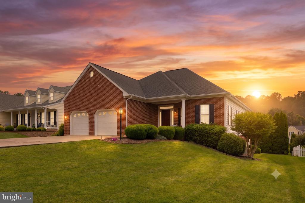 621 COUNTRY CLUB RD, CULPEPER, Virginia 22701, 3 Bedrooms Bedrooms, ,2 BathroomsBathrooms,Residential,621 COUNTRY CLUB RD,VACU2014186 MLS # VACU2014186