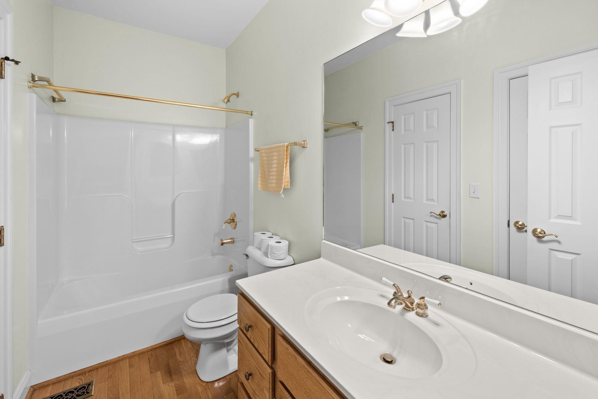 621 COUNTRY CLUB RD, CULPEPER, Virginia 22701, 3 Bedrooms Bedrooms, ,2 BathroomsBathrooms,Residential,621 COUNTRY CLUB RD,VACU2014186 MLS # VACU2014186