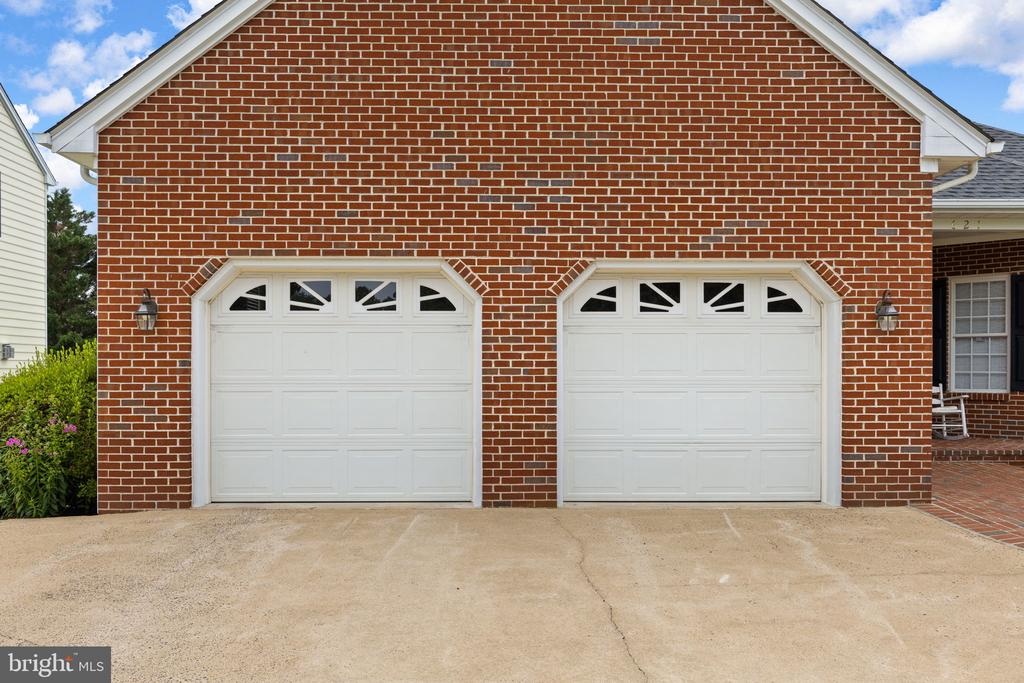 621 COUNTRY CLUB RD, CULPEPER, Virginia 22701, 3 Bedrooms Bedrooms, ,2 BathroomsBathrooms,Residential,621 COUNTRY CLUB RD,VACU2014186 MLS # VACU2014186