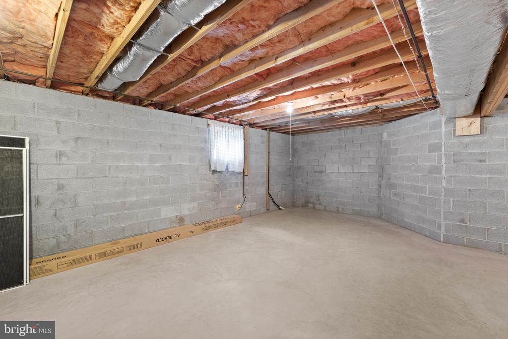 621 COUNTRY CLUB RD, CULPEPER, Virginia 22701, 3 Bedrooms Bedrooms, ,2 BathroomsBathrooms,Residential,621 COUNTRY CLUB RD,VACU2014186 MLS # VACU2014186