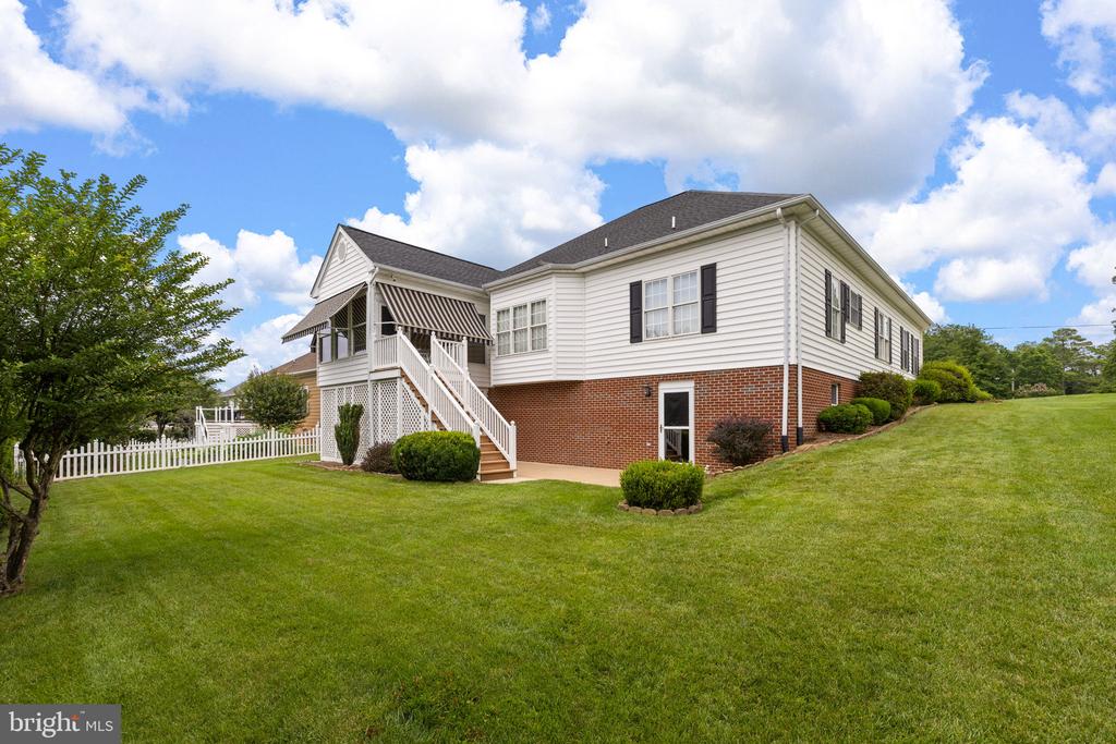 621 COUNTRY CLUB RD, CULPEPER, Virginia 22701, 3 Bedrooms Bedrooms, ,2 BathroomsBathrooms,Residential,621 COUNTRY CLUB RD,VACU2014186 MLS # VACU2014186
