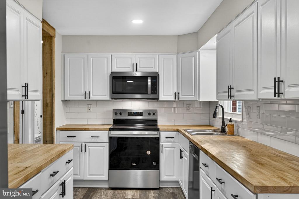 9377 GENERAL WINDER RD, CULPEPER, Virginia 22701, 3 Bedrooms Bedrooms, ,2 BathroomsBathrooms,Residential,9377 GENERAL WINDER RD,VACU2014254 MLS # VACU2014254 9377 GENERAL WINDER RD, CULPEPER, Virginia 22701, 3 Bedrooms Bedrooms, ,2 BathroomsBathrooms,Residential,9377 GENERAL WINDER RD,VACU2014254 MLS # VACU2014254