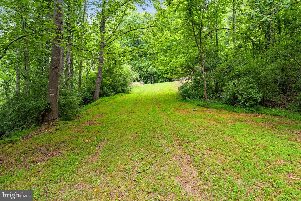 15160 QUAIL RIDGE DR, AMISSVILLE, Virginia 20106, 3 Bedrooms Bedrooms, ,3 BathroomsBathrooms,Residential,15160 QUAIL RIDGE DR,VACU2014252 MLS # VACU2014252 15160 QUAIL RIDGE DR, AMISSVILLE, Virginia 20106, 3 Bedrooms Bedrooms, ,3 BathroomsBathrooms,Residential,15160 QUAIL RIDGE DR,VACU2014252 MLS # VACU2014252