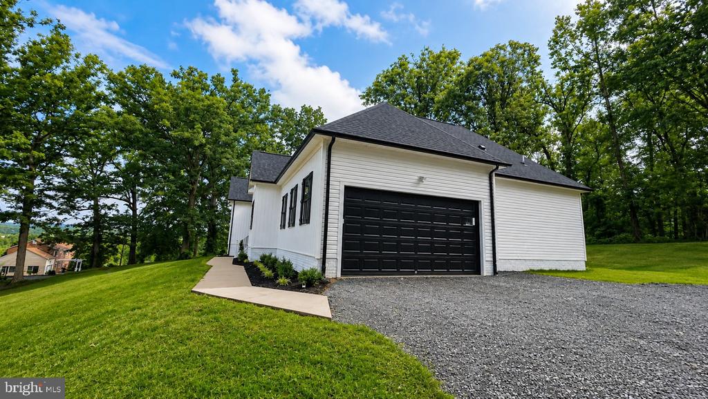 8415 BENS LANE, WARRENTON, Virginia 20186, 3 Bedrooms Bedrooms, ,2 BathroomsBathrooms,Residential,8415 BENS LANE,VAFQ2022880 MLS # VAFQ2022880 8415 BENS LANE, WARRENTON, Virginia 20186, 3 Bedrooms Bedrooms, ,2 BathroomsBathrooms,Residential,8415 BENS LANE,VAFQ2022880 MLS # VAFQ2022880