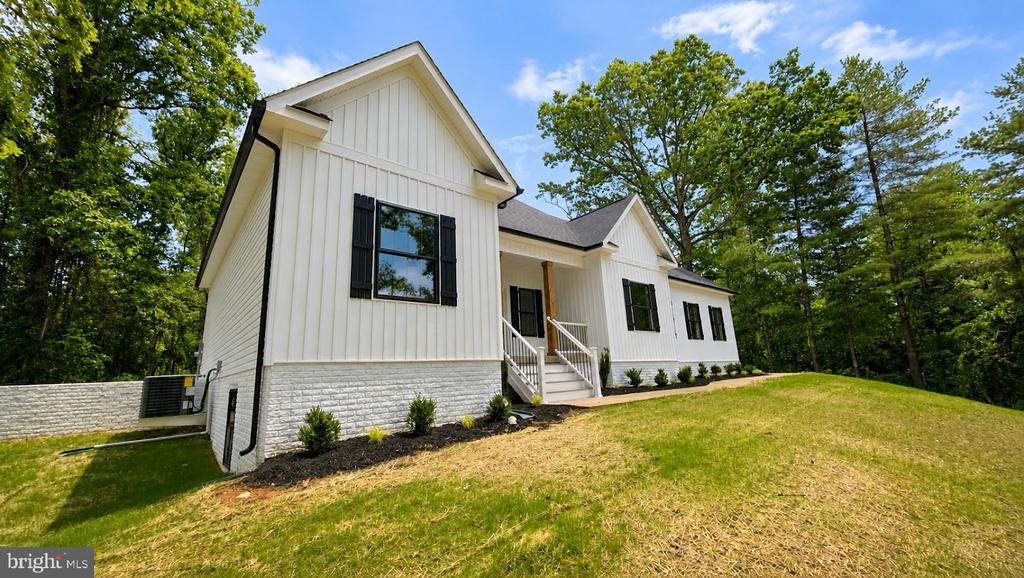 8415 BENS LANE, WARRENTON, Virginia 20186, 3 Bedrooms Bedrooms, ,2 BathroomsBathrooms,Residential,8415 BENS LANE,VAFQ2022880 MLS # VAFQ2022880 8415 BENS LANE, WARRENTON, Virginia 20186, 3 Bedrooms Bedrooms, ,2 BathroomsBathrooms,Residential,8415 BENS LANE,VAFQ2022880 MLS # VAFQ2022880