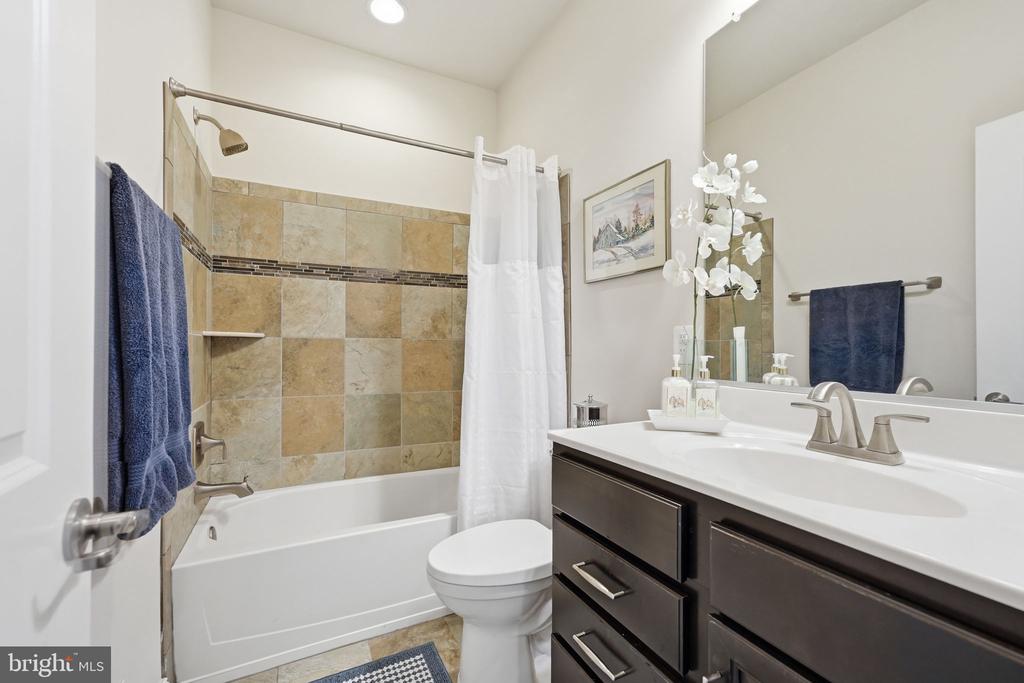 11428 OSPREY TRAIL, SPOTSYLVANIA, Virginia 22551, 3 Bedrooms Bedrooms, ,3 BathroomsBathrooms,Residential,11428 OSPREY TRAIL,VASP2043350 MLS # VASP2043350
