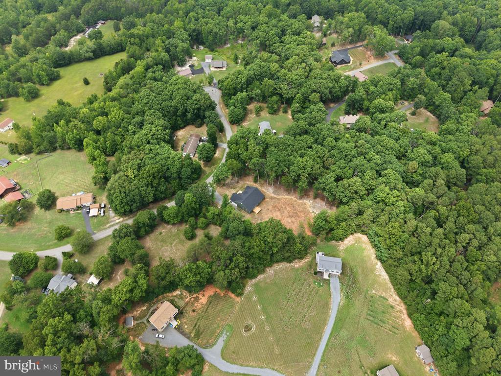 184 ANNA COVES CT, MINERAL, Virginia 23117, 3 Bedrooms Bedrooms, ,2 BathroomsBathrooms,Residential,184 ANNA COVES CT,VALA2010158 MLS # VALA2010158