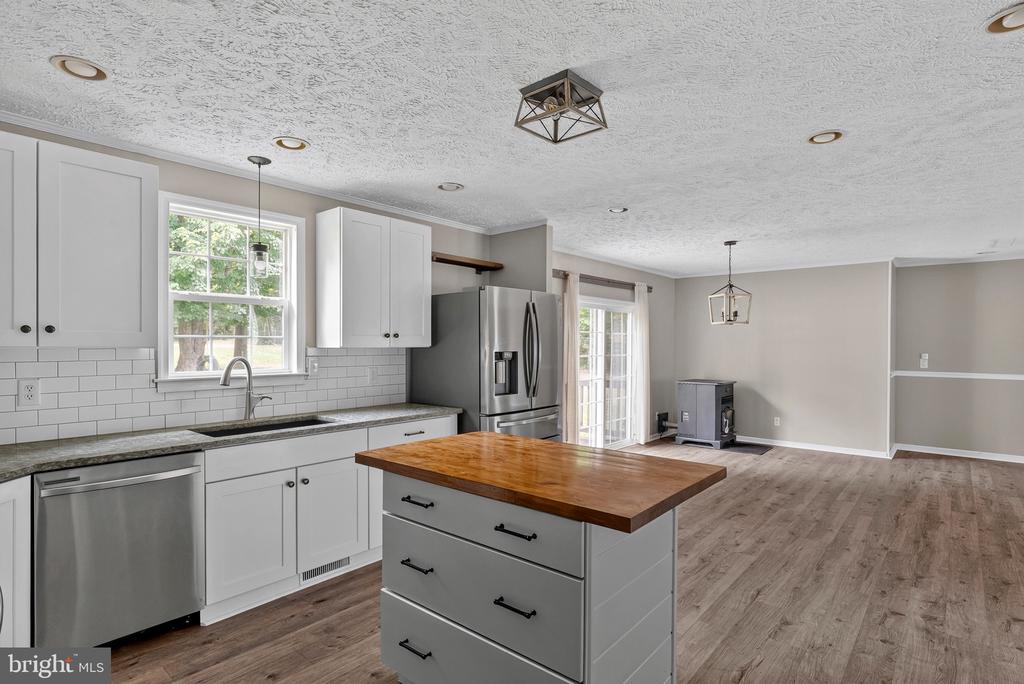 4106 S SPOTSWOOD TRL, GORDONSVILLE, Virginia 22942, 3 Bedrooms Bedrooms, ,2 BathroomsBathrooms,Residential,4106 S SPOTSWOOD TRL,VALA2010182 MLS # VALA2010182