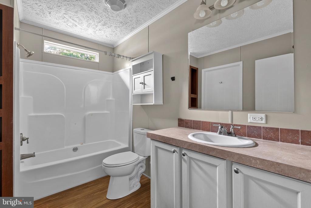 4106 S SPOTSWOOD TRL, GORDONSVILLE, Virginia 22942, 3 Bedrooms Bedrooms, ,2 BathroomsBathrooms,Residential,4106 S SPOTSWOOD TRL,VALA2010182 MLS # VALA2010182