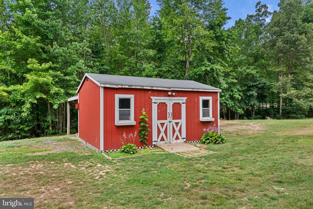 4106 S SPOTSWOOD TRL, GORDONSVILLE, Virginia 22942, 3 Bedrooms Bedrooms, ,2 BathroomsBathrooms,Residential,4106 S SPOTSWOOD TRL,VALA2010182 MLS # VALA2010182