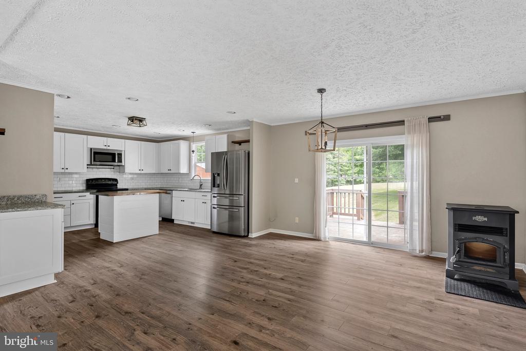 4106 S SPOTSWOOD TRL, GORDONSVILLE, Virginia 22942, 3 Bedrooms Bedrooms, ,2 BathroomsBathrooms,Residential,4106 S SPOTSWOOD TRL,VALA2010182 MLS # VALA2010182