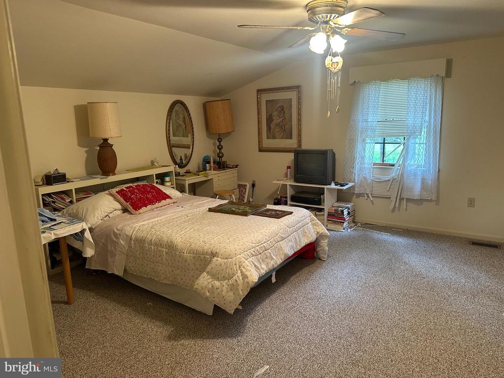 14 FIREHOUSE LANE, WASHINGTON, Virginia 22747, 2 Bedrooms Bedrooms, ,1 BathroomBathrooms,Residential,14 FIREHOUSE LANE,VARP2002596 MLS # VARP2002596