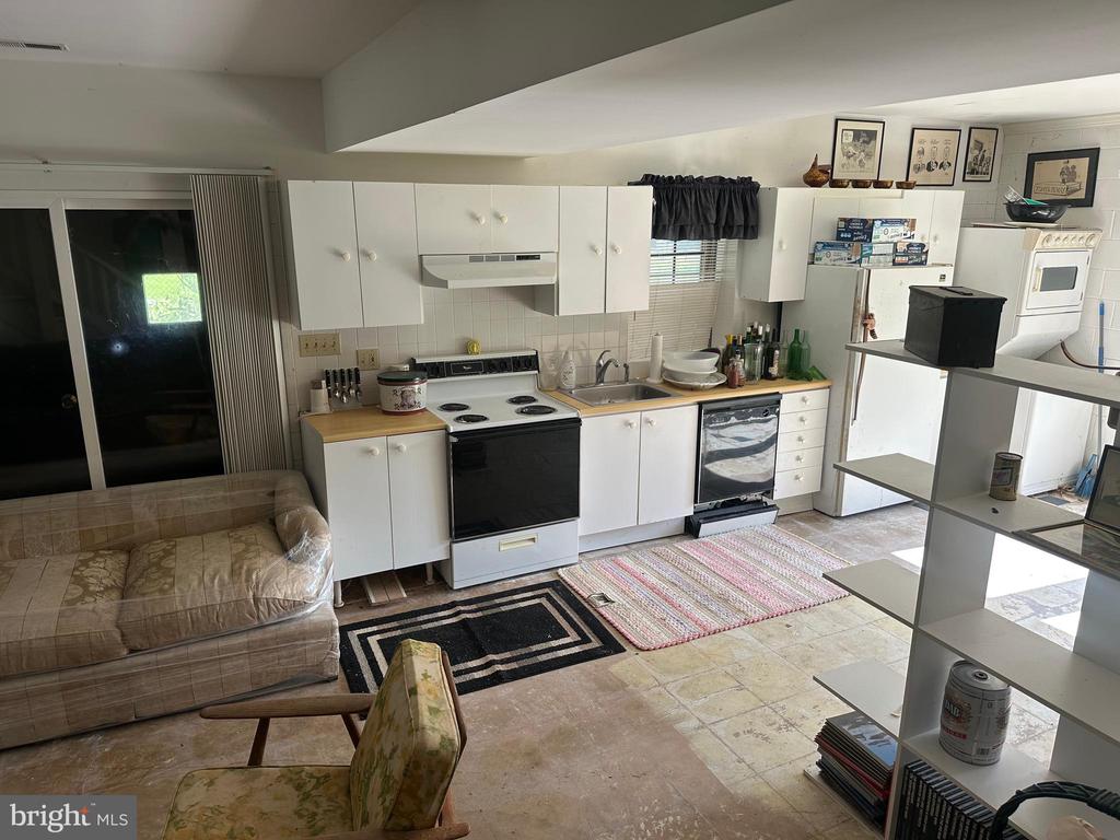 14 FIREHOUSE LANE, WASHINGTON, Virginia 22747, 2 Bedrooms Bedrooms, ,1 BathroomBathrooms,Residential,14 FIREHOUSE LANE,VARP2002596 MLS # VARP2002596