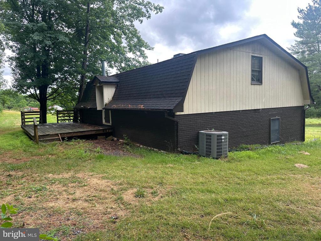 14 FIREHOUSE LANE, WASHINGTON, Virginia 22747, 2 Bedrooms Bedrooms, ,1 BathroomBathrooms,Residential,14 FIREHOUSE LANE,VARP2002596 MLS # VARP2002596