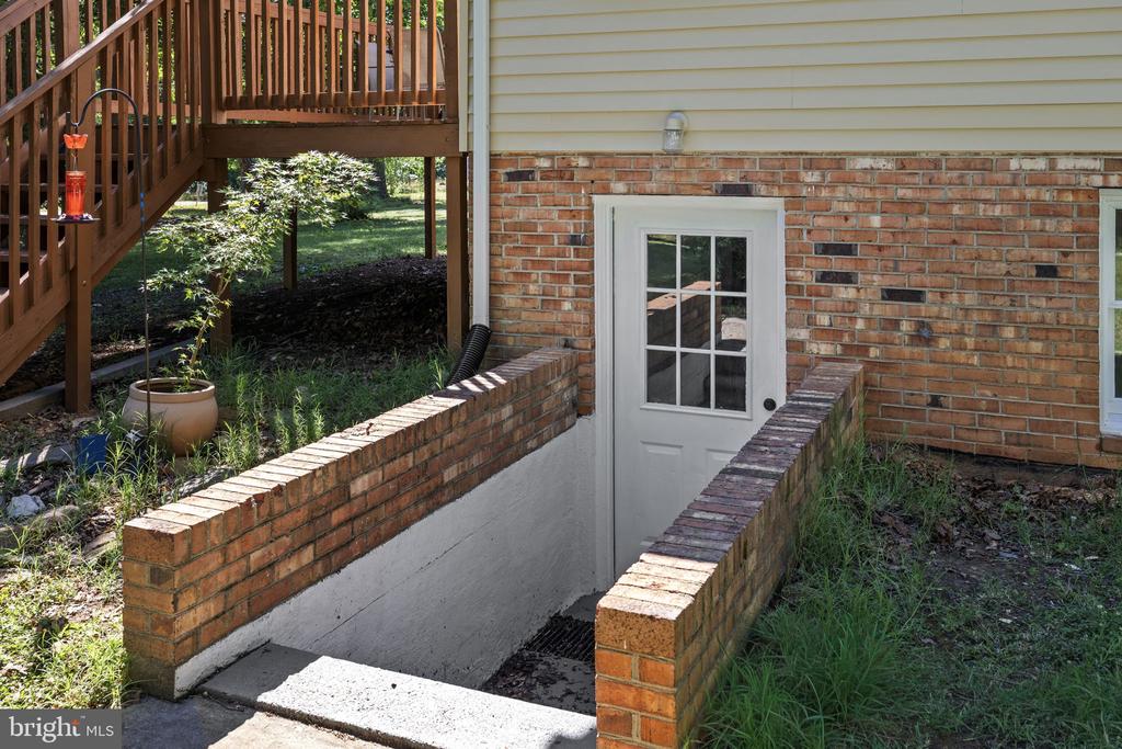15214 SPOTSWOOD FURNACE RD, FREDERICKSBURG, Virginia 22407, 5 Bedrooms Bedrooms, ,2 BathroomsBathrooms,Residential,15214 SPOTSWOOD FURNACE RD,VASP2043084 MLS # VASP2043084