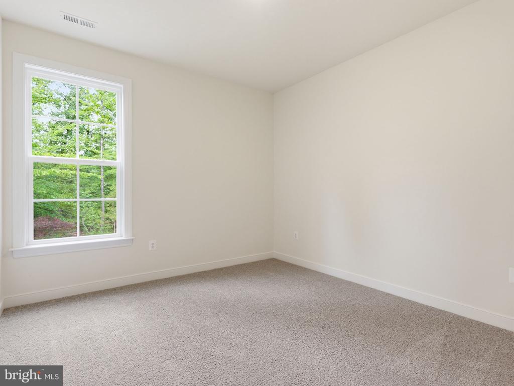 184 DICKINSON DR, MINERAL, Virginia 23117, 3 Bedrooms Bedrooms, ,2 BathroomsBathrooms,Residential,184 DICKINSON DR,VALA2010166 MLS # VALA2010166
