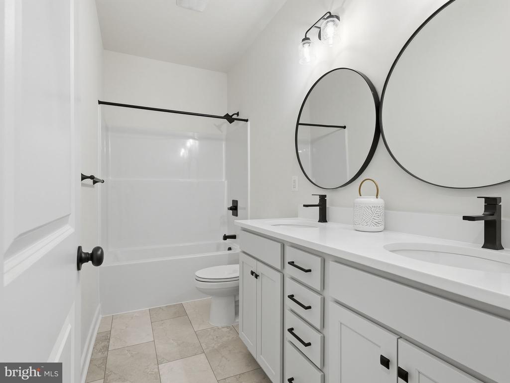 184 DICKINSON DR, MINERAL, Virginia 23117, 3 Bedrooms Bedrooms, ,2 BathroomsBathrooms,Residential,184 DICKINSON DR,VALA2010166 MLS # VALA2010166