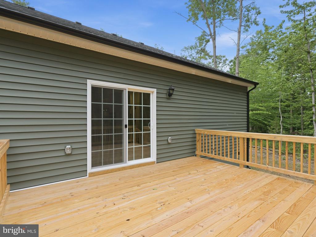 184 DICKINSON DR, MINERAL, Virginia 23117, 3 Bedrooms Bedrooms, ,2 BathroomsBathrooms,Residential,184 DICKINSON DR,VALA2010166 MLS # VALA2010166