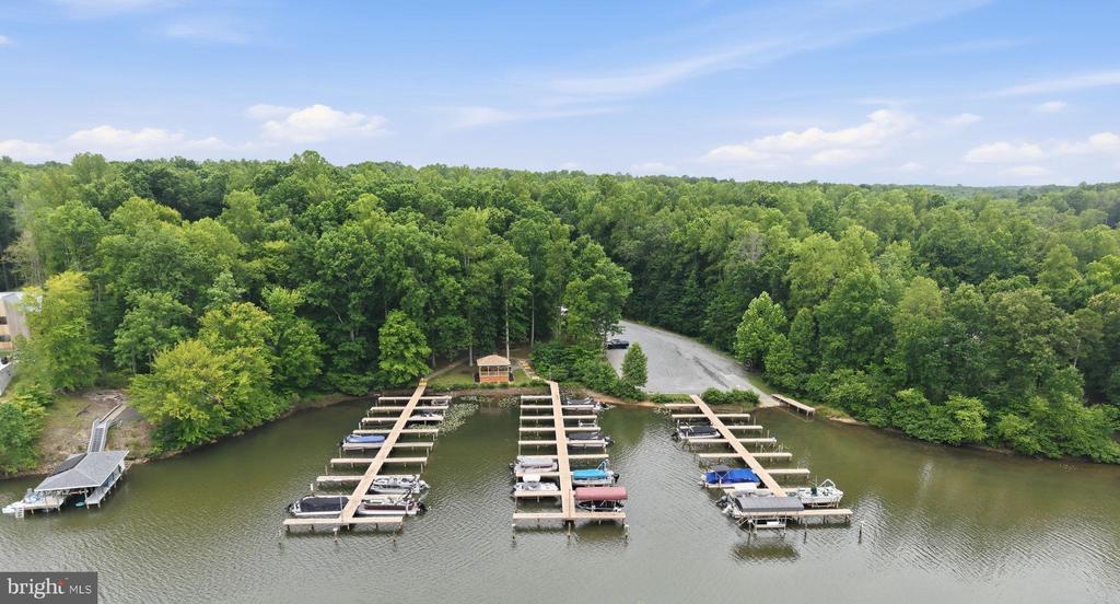 184 DICKINSON DR, MINERAL, Virginia 23117, 3 Bedrooms Bedrooms, ,2 BathroomsBathrooms,Residential,184 DICKINSON DR,VALA2010166 MLS # VALA2010166