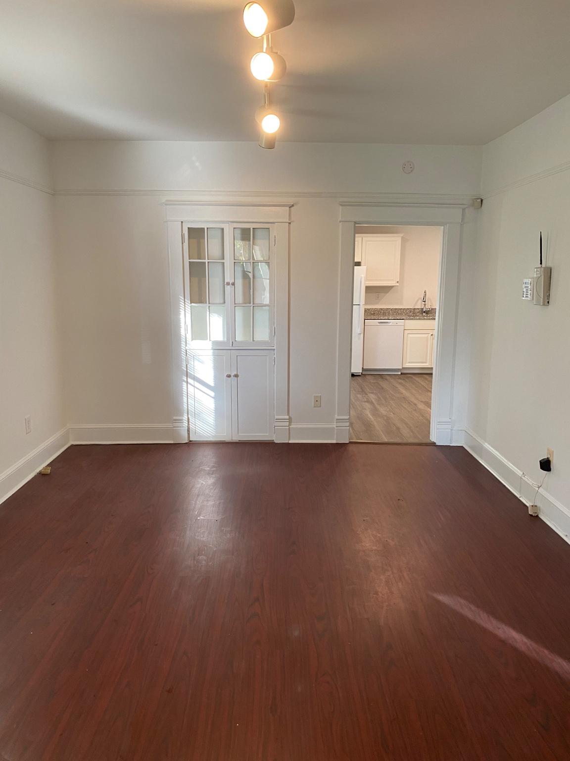 9292 OLD DUMFRIES RD, CATLETT, Virginia 20119, 5 Bedrooms Bedrooms, ,3 BathroomsBathrooms,Residential,9292 OLD DUMFRIES RD,VAFQ2022894 MLS # VAFQ2022894