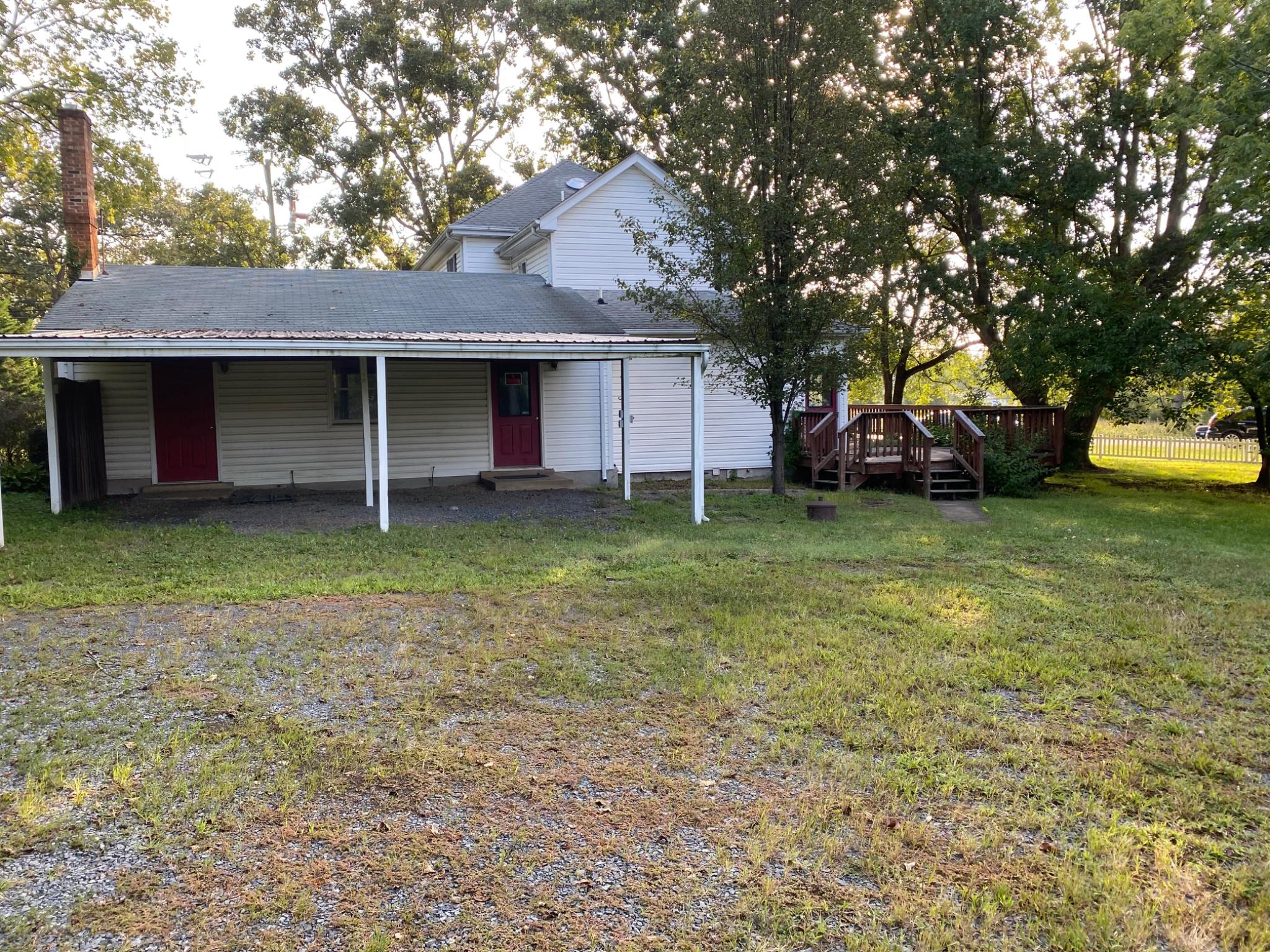 9292 OLD DUMFRIES RD, CATLETT, Virginia 20119, 5 Bedrooms Bedrooms, ,3 BathroomsBathrooms,Residential,9292 OLD DUMFRIES RD,VAFQ2022894 MLS # VAFQ2022894