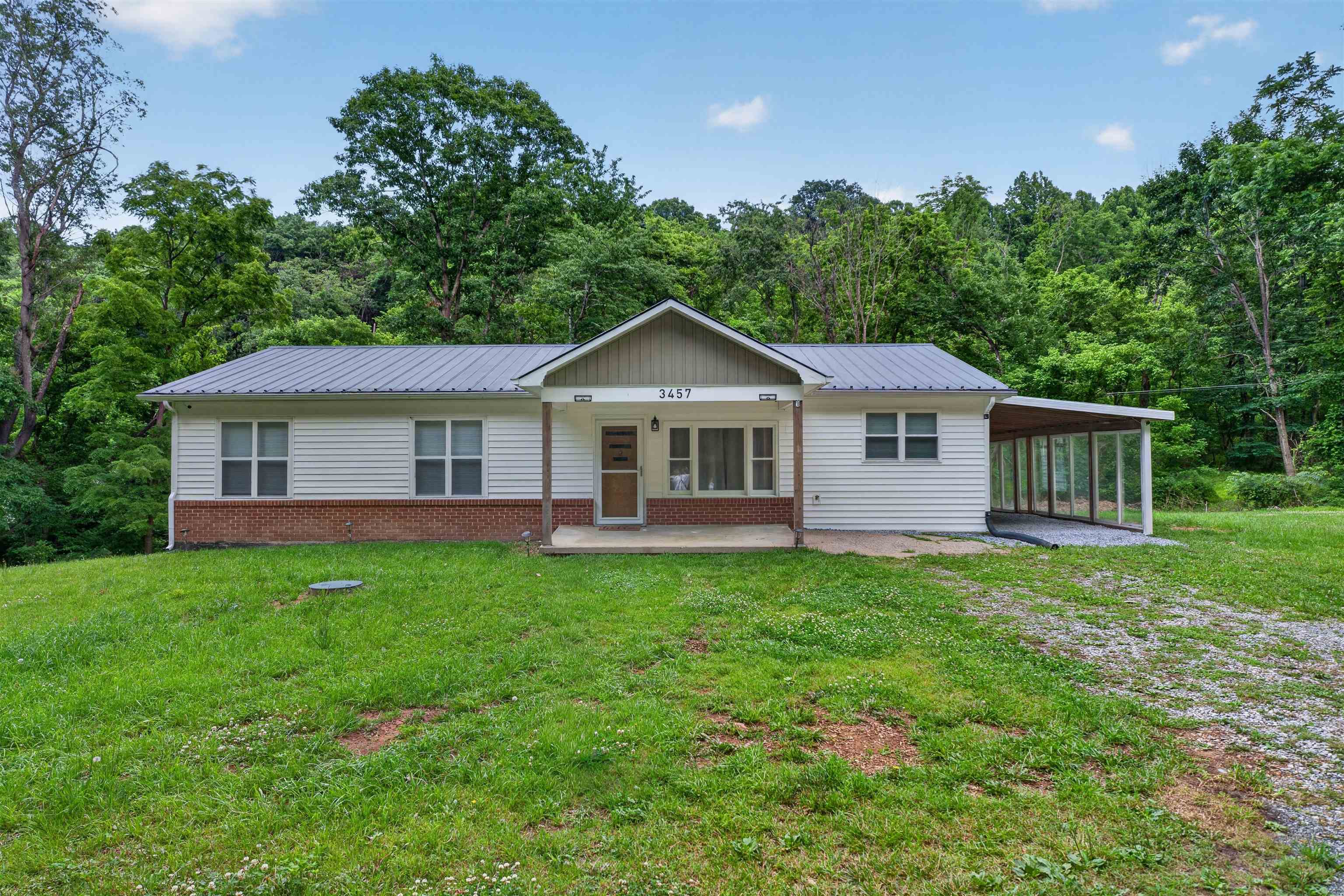 3457 LUCAS HOLLOW RD, STANLEY, Virginia 22851, 4 Bedrooms Bedrooms, ,2 BathroomsBathrooms,Residential,3457 LUCAS HOLLOW RD,678822 MLS # 678822