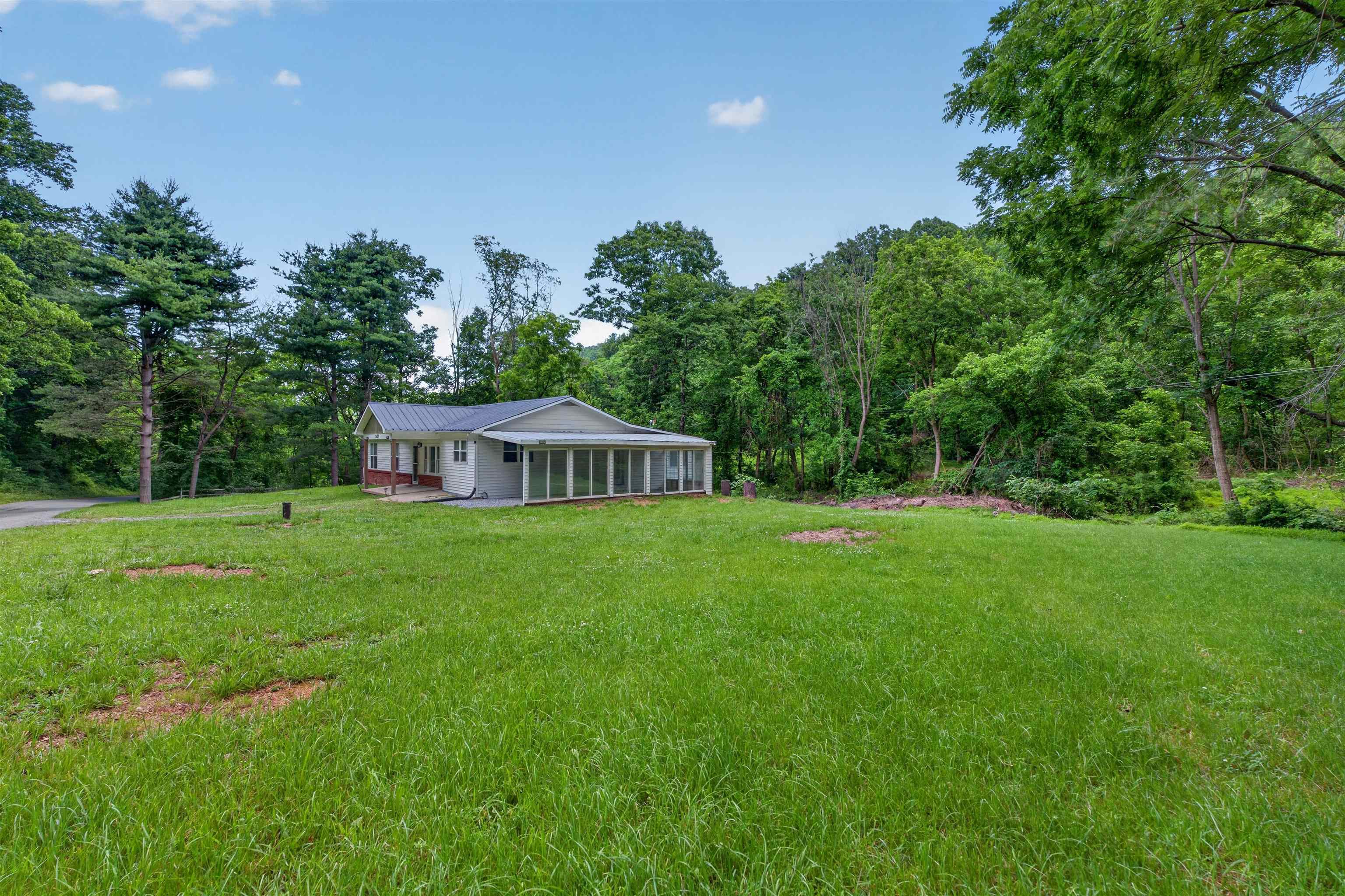 3457 LUCAS HOLLOW RD, STANLEY, Virginia 22851, 4 Bedrooms Bedrooms, ,2 BathroomsBathrooms,Residential,3457 LUCAS HOLLOW RD,678822 MLS # 678822