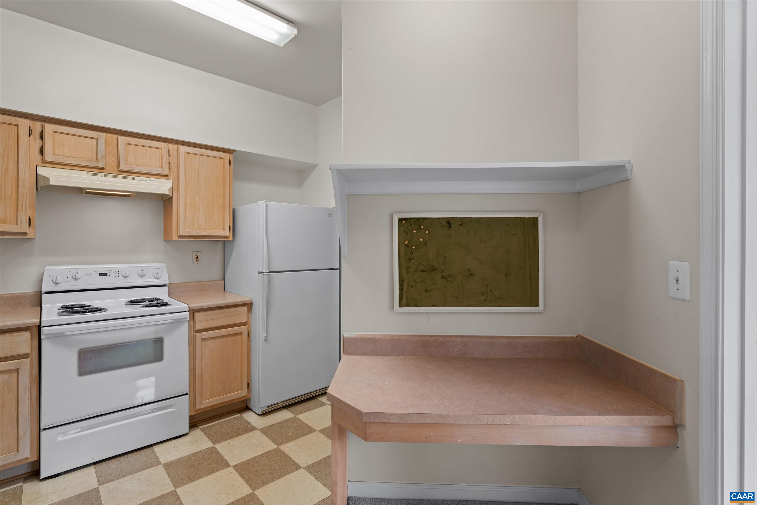 1055 WEYBRIDGE CT, CHARLOTTESVILLE, Virginia 22911, 2 Bedrooms Bedrooms, ,2 BathroomsBathrooms,Residential,The Madison at Carriage Hill,1055 WEYBRIDGE CT,679051 MLS # 679051
