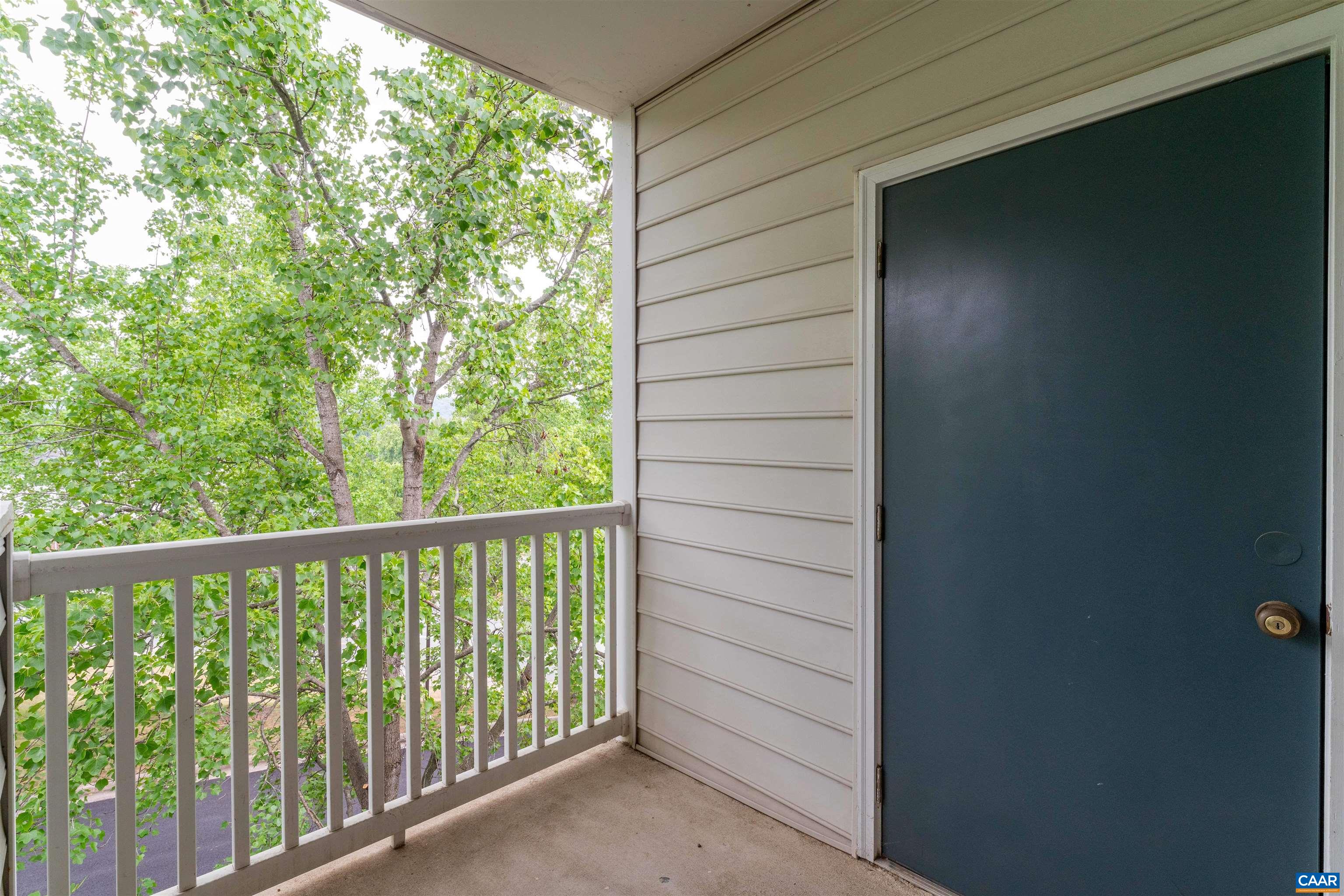 1055 WEYBRIDGE CT, CHARLOTTESVILLE, Virginia 22911, 2 Bedrooms Bedrooms, ,2 BathroomsBathrooms,Residential,The Madison at Carriage Hill,1055 WEYBRIDGE CT,679051 MLS # 679051