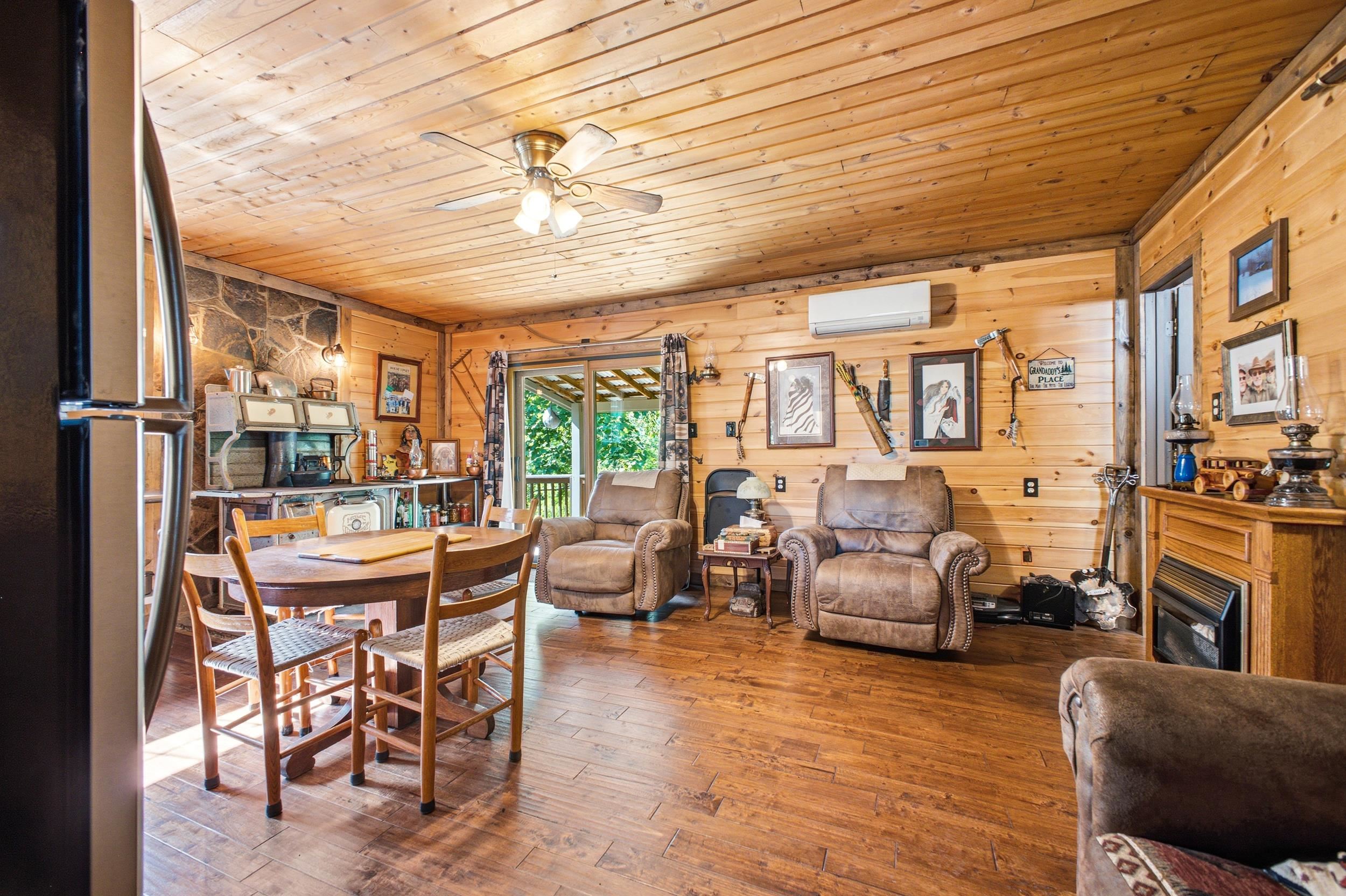 5855 JOLLETT RD, ELKTON, Virginia 22827, 1 Bedroom Bedrooms, ,1 BathroomBathrooms,Residential,5855 JOLLETT RD,679053 MLS # 679053 5855 JOLLETT RD, ELKTON, Virginia 22827, 1 Bedroom Bedrooms, ,1 BathroomBathrooms,Residential,5855 JOLLETT RD,679053 MLS # 679053