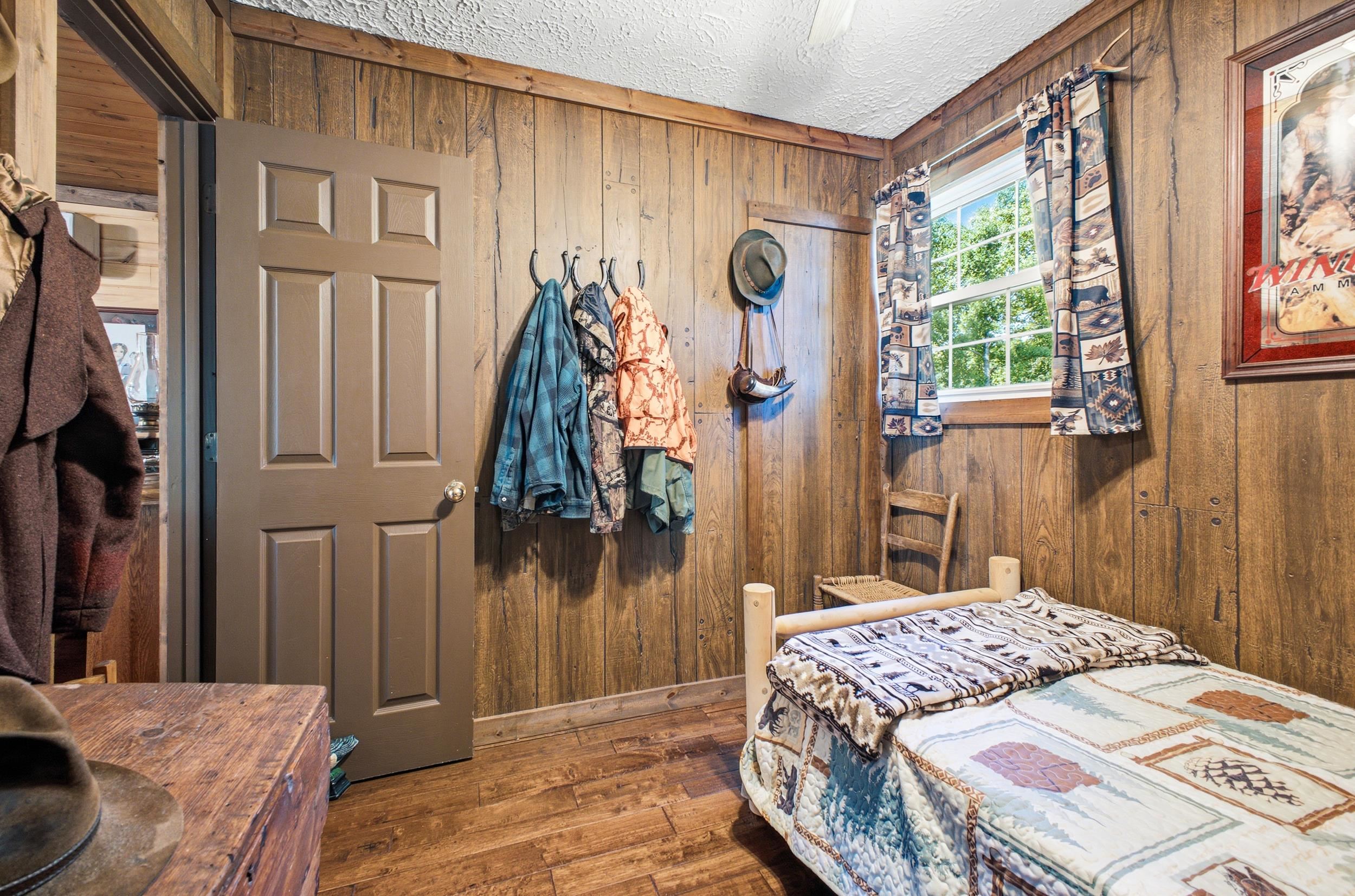 5855 JOLLETT RD, ELKTON, Virginia 22827, 1 Bedroom Bedrooms, ,1 BathroomBathrooms,Residential,5855 JOLLETT RD,679053 MLS # 679053 5855 JOLLETT RD, ELKTON, Virginia 22827, 1 Bedroom Bedrooms, ,1 BathroomBathrooms,Residential,5855 JOLLETT RD,679053 MLS # 679053