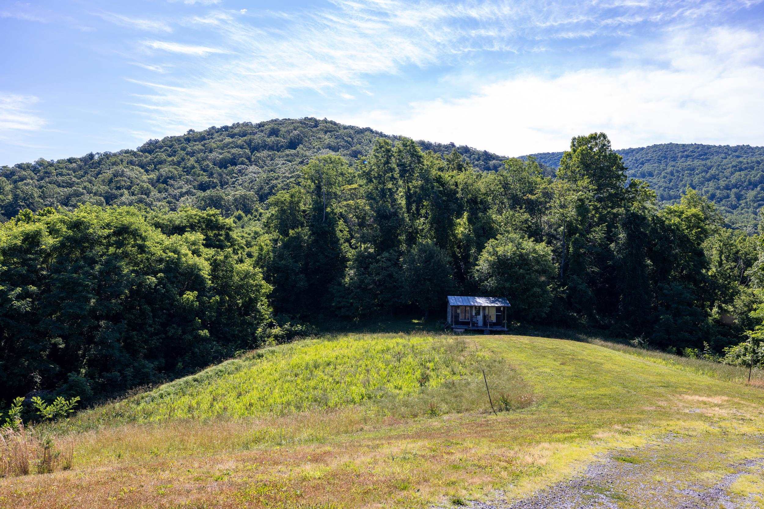5855 JOLLETT RD, ELKTON, Virginia 22827, 1 Bedroom Bedrooms, ,1 BathroomBathrooms,Residential,5855 JOLLETT RD,679053 MLS # 679053 5855 JOLLETT RD, ELKTON, Virginia 22827, 1 Bedroom Bedrooms, ,1 BathroomBathrooms,Residential,5855 JOLLETT RD,679053 MLS # 679053