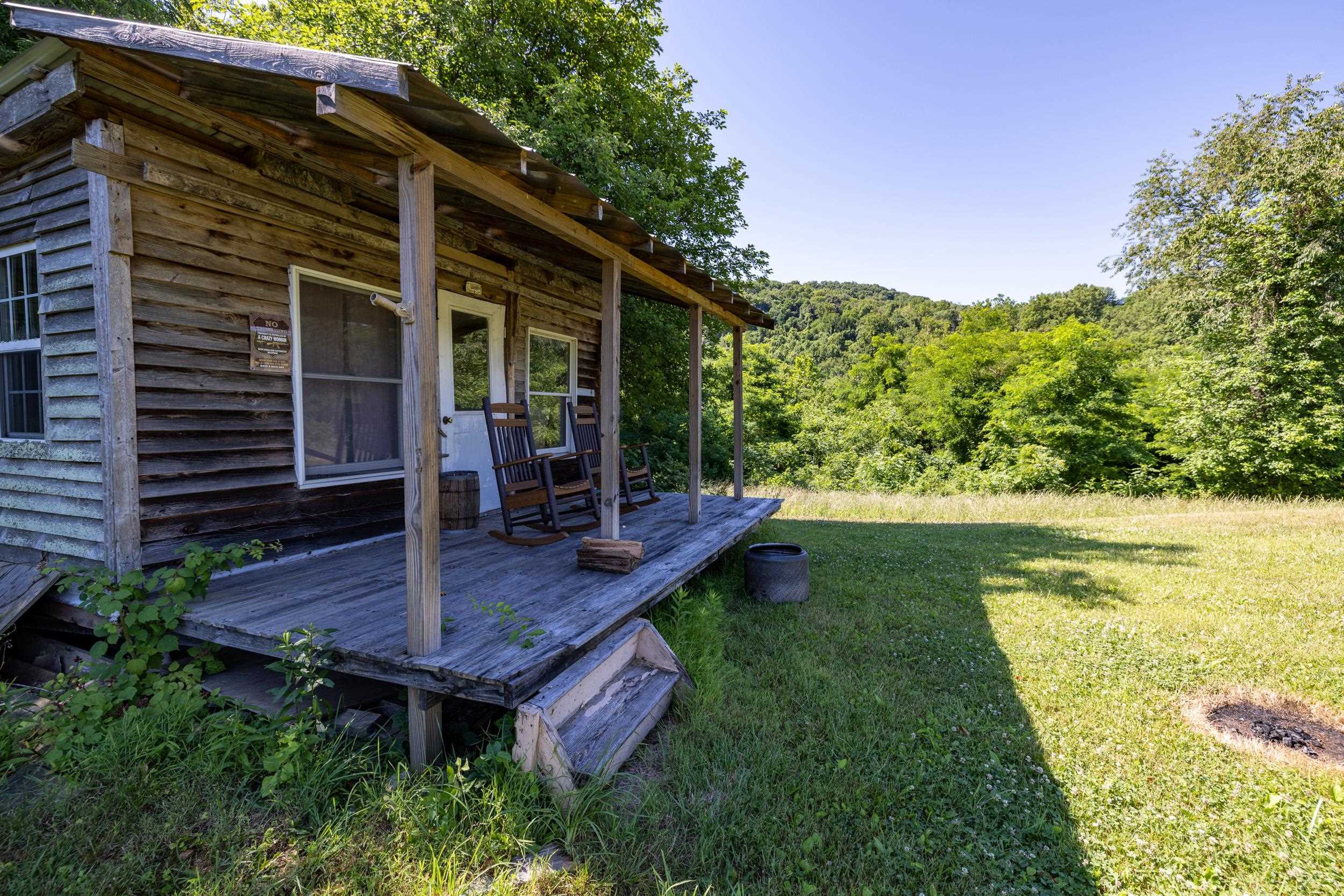 5855 JOLLETT RD, ELKTON, Virginia 22827, 1 Bedroom Bedrooms, ,1 BathroomBathrooms,Residential,5855 JOLLETT RD,679053 MLS # 679053 5855 JOLLETT RD, ELKTON, Virginia 22827, 1 Bedroom Bedrooms, ,1 BathroomBathrooms,Residential,5855 JOLLETT RD,679053 MLS # 679053