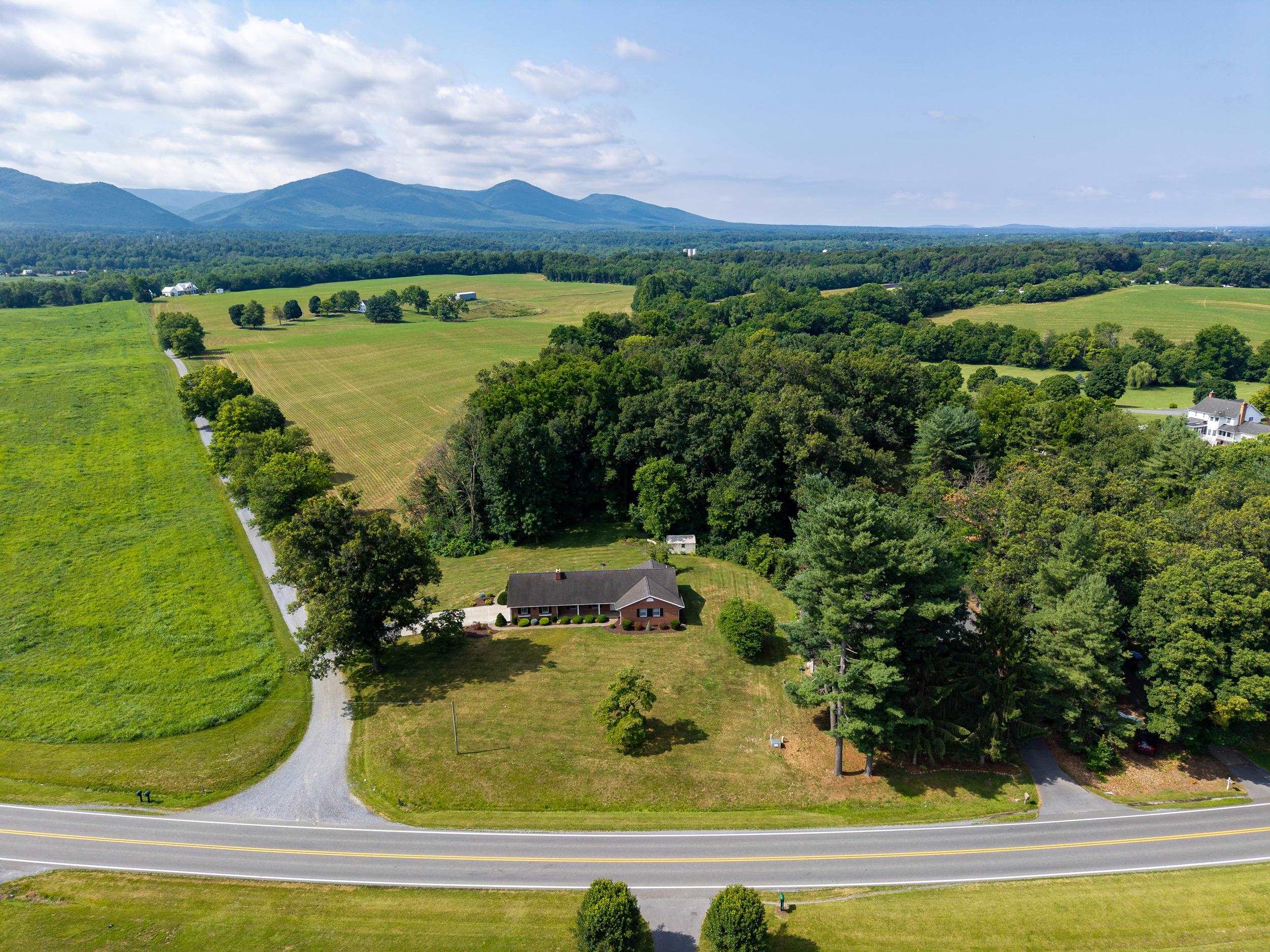 1630 ISLAND FORD RD, ELKTON, Virginia 22827, 3 Bedrooms Bedrooms, ,2 BathroomsBathrooms,Residential,1630 ISLAND FORD RD,679054 MLS # 679054 1630 ISLAND FORD RD, ELKTON, Virginia 22827, 3 Bedrooms Bedrooms, ,2 BathroomsBathrooms,Residential,1630 ISLAND FORD RD,679054 MLS # 679054