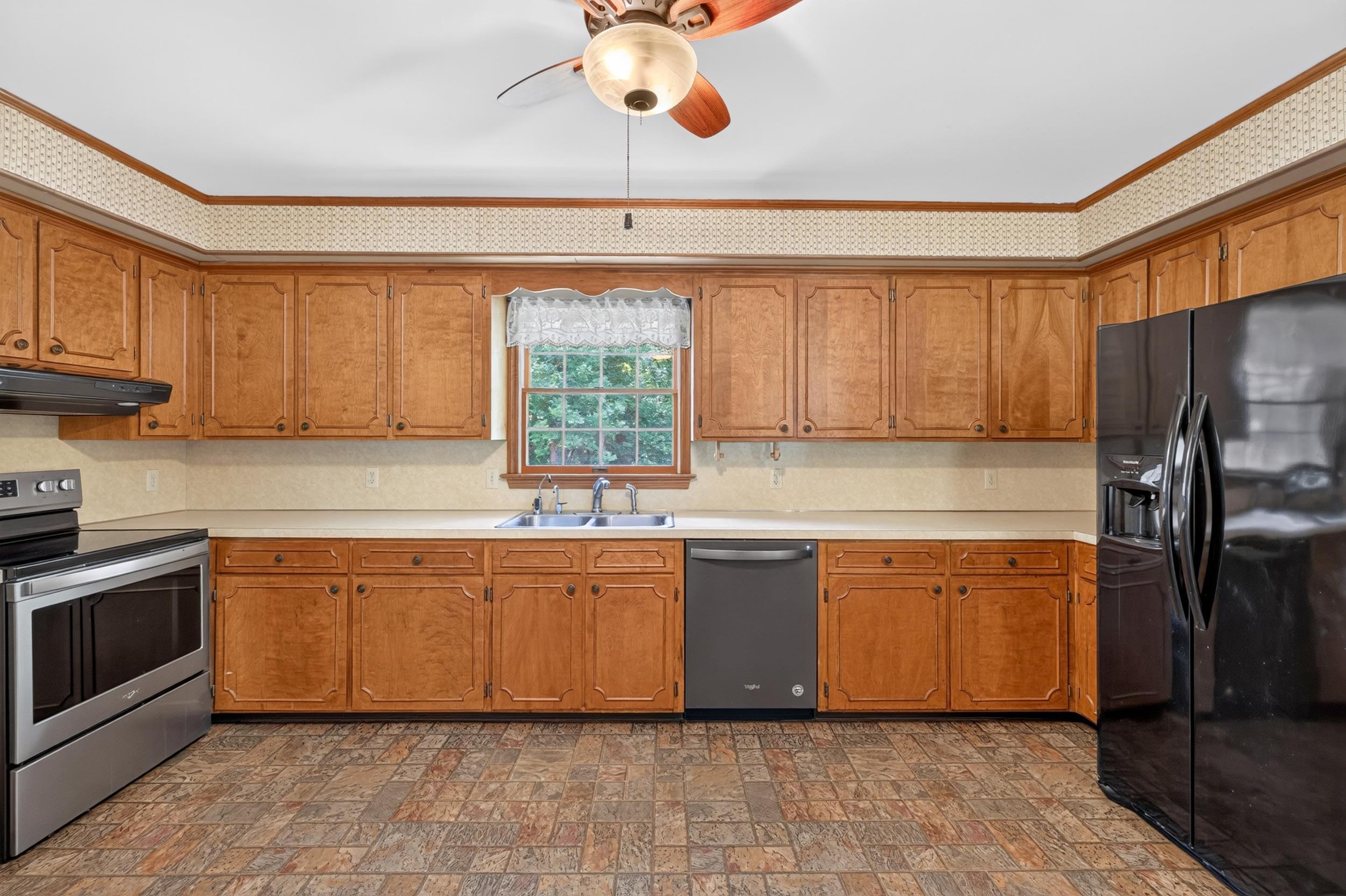 1630 ISLAND FORD RD, ELKTON, Virginia 22827, 3 Bedrooms Bedrooms, ,2 BathroomsBathrooms,Residential,1630 ISLAND FORD RD,679054 MLS # 679054 1630 ISLAND FORD RD, ELKTON, Virginia 22827, 3 Bedrooms Bedrooms, ,2 BathroomsBathrooms,Residential,1630 ISLAND FORD RD,679054 MLS # 679054