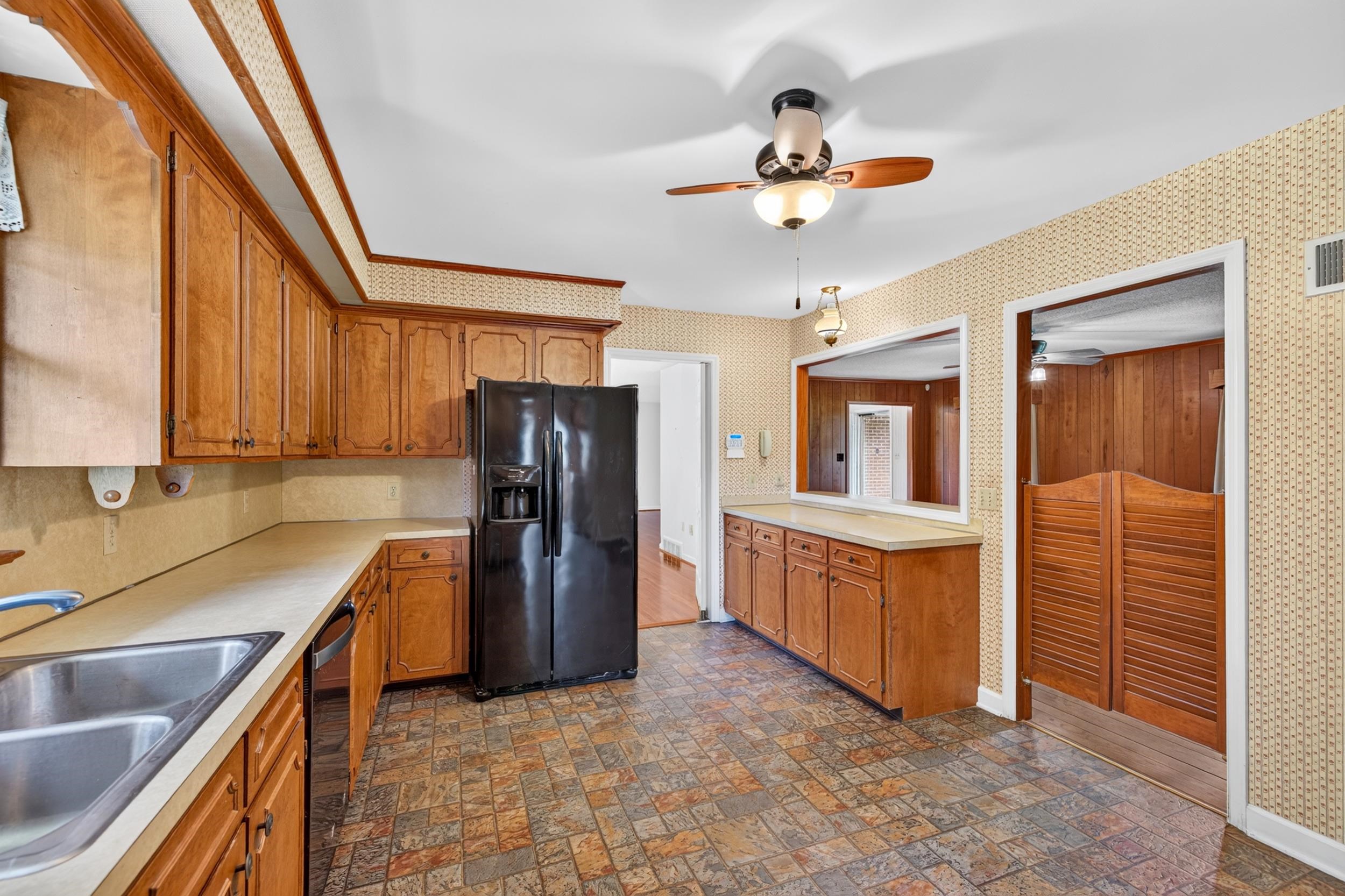 1630 ISLAND FORD RD, ELKTON, Virginia 22827, 3 Bedrooms Bedrooms, ,2 BathroomsBathrooms,Residential,1630 ISLAND FORD RD,679054 MLS # 679054 1630 ISLAND FORD RD, ELKTON, Virginia 22827, 3 Bedrooms Bedrooms, ,2 BathroomsBathrooms,Residential,1630 ISLAND FORD RD,679054 MLS # 679054