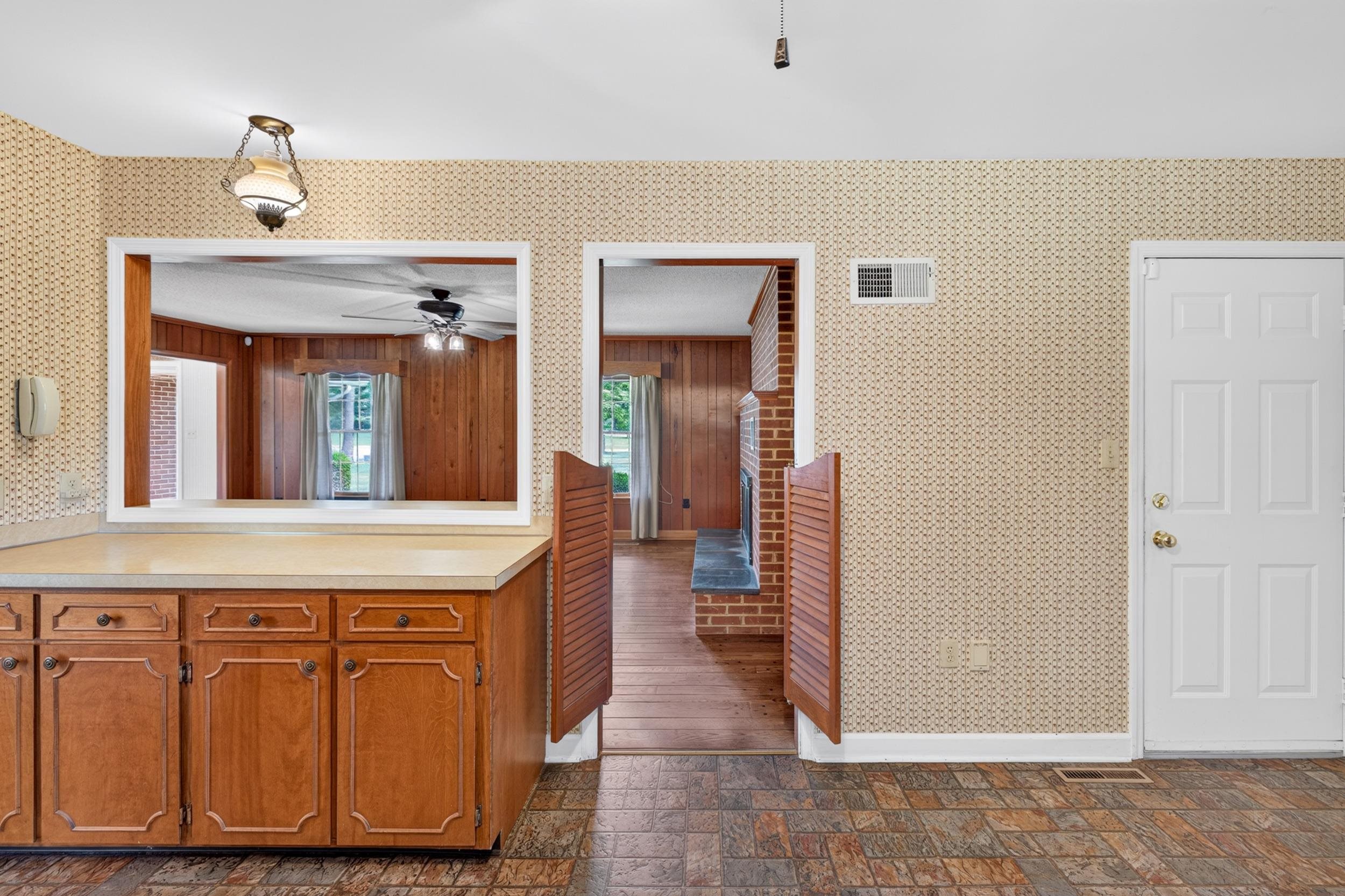 1630 ISLAND FORD RD, ELKTON, Virginia 22827, 3 Bedrooms Bedrooms, ,2 BathroomsBathrooms,Residential,1630 ISLAND FORD RD,679054 MLS # 679054 1630 ISLAND FORD RD, ELKTON, Virginia 22827, 3 Bedrooms Bedrooms, ,2 BathroomsBathrooms,Residential,1630 ISLAND FORD RD,679054 MLS # 679054